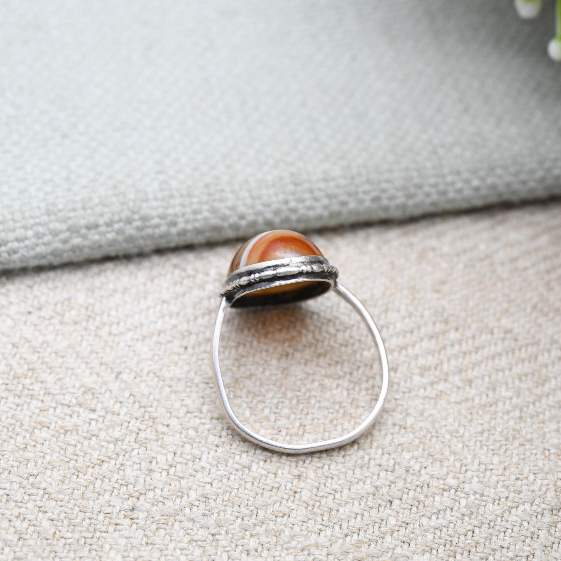 Vintage Silver Carnelian Ring - Cabochon Large Orange Gemstone | Pretty Gift for Her | UK Size - N | US Size - 6 3/4