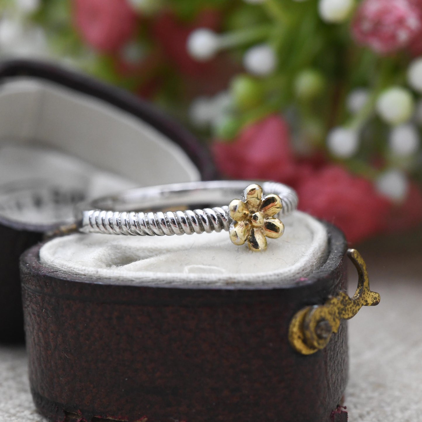 Vintage Sterling Silver Gold Plated Flower Ring TJC - Detailed Flower Floral Shape | Pretty Gift for Her | UK Size - N 1/2 | US Size - 6 3/4