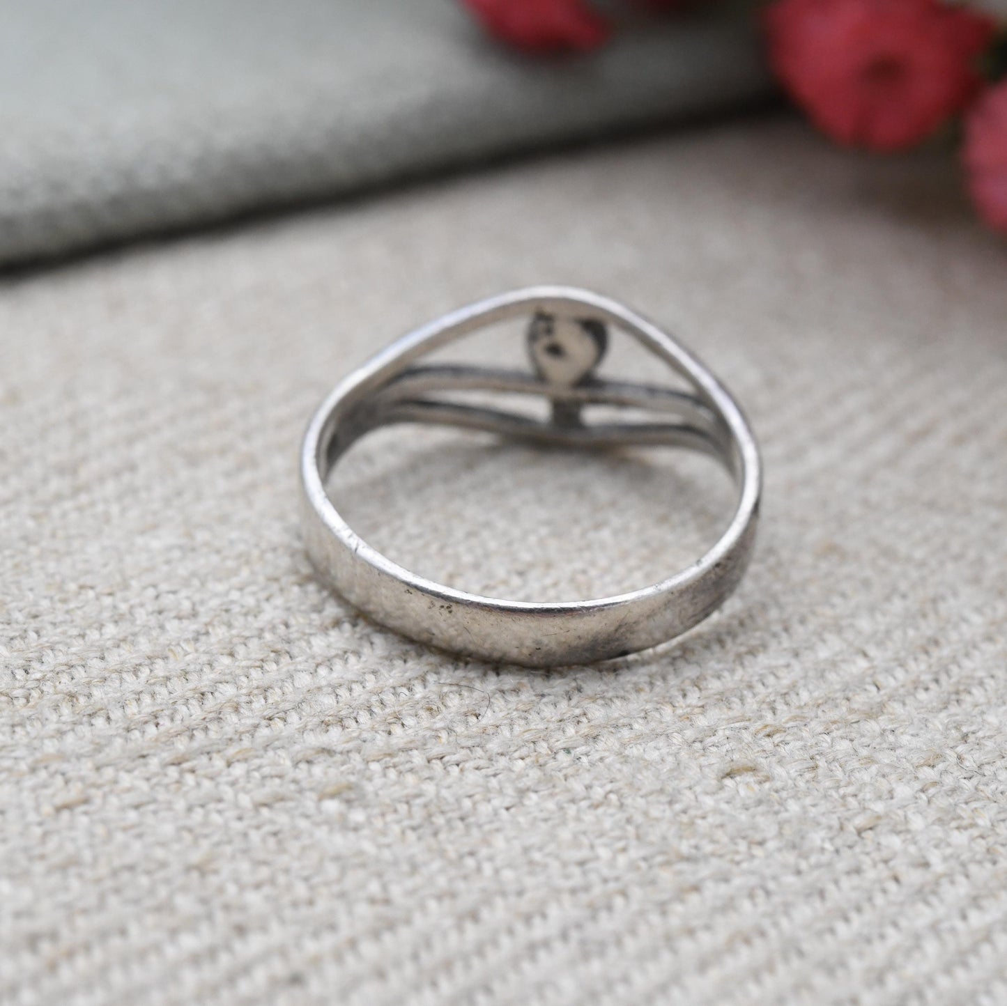 Vintage Sterling Silver Abstract Eye Shape Ring - Minimalist Openwork Ball Unisex Jewellery | UK Size - Q | US Size - 8