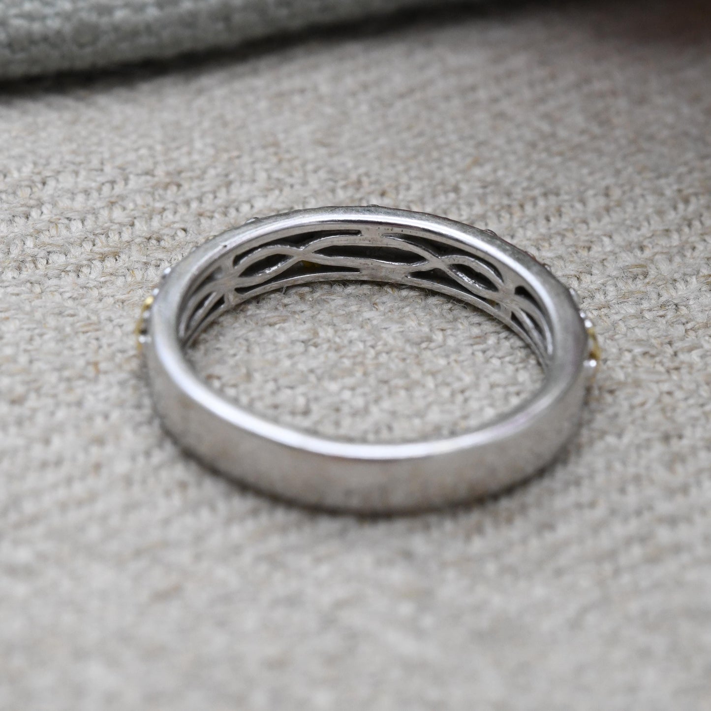 Vintage Sterling Silver and Gold Plated Floral Band TJC - Textured Flower Relief Ring | Gift for Her | Size UK - N 1/2 | US - 7