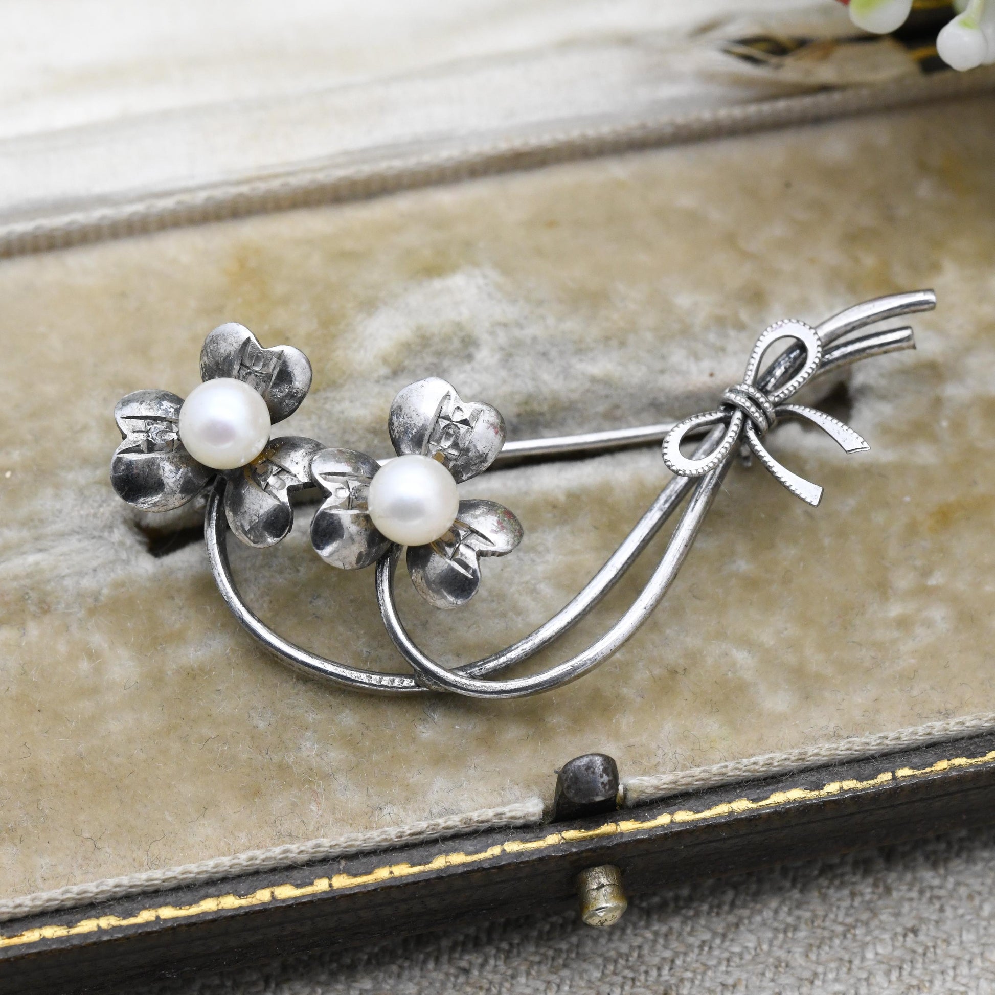 Vintage Silver Openwork Three Leaf Clover Pearl Brooch c. 1960s - Floral and Ribbon Bow Statement Pin | Gift for Her