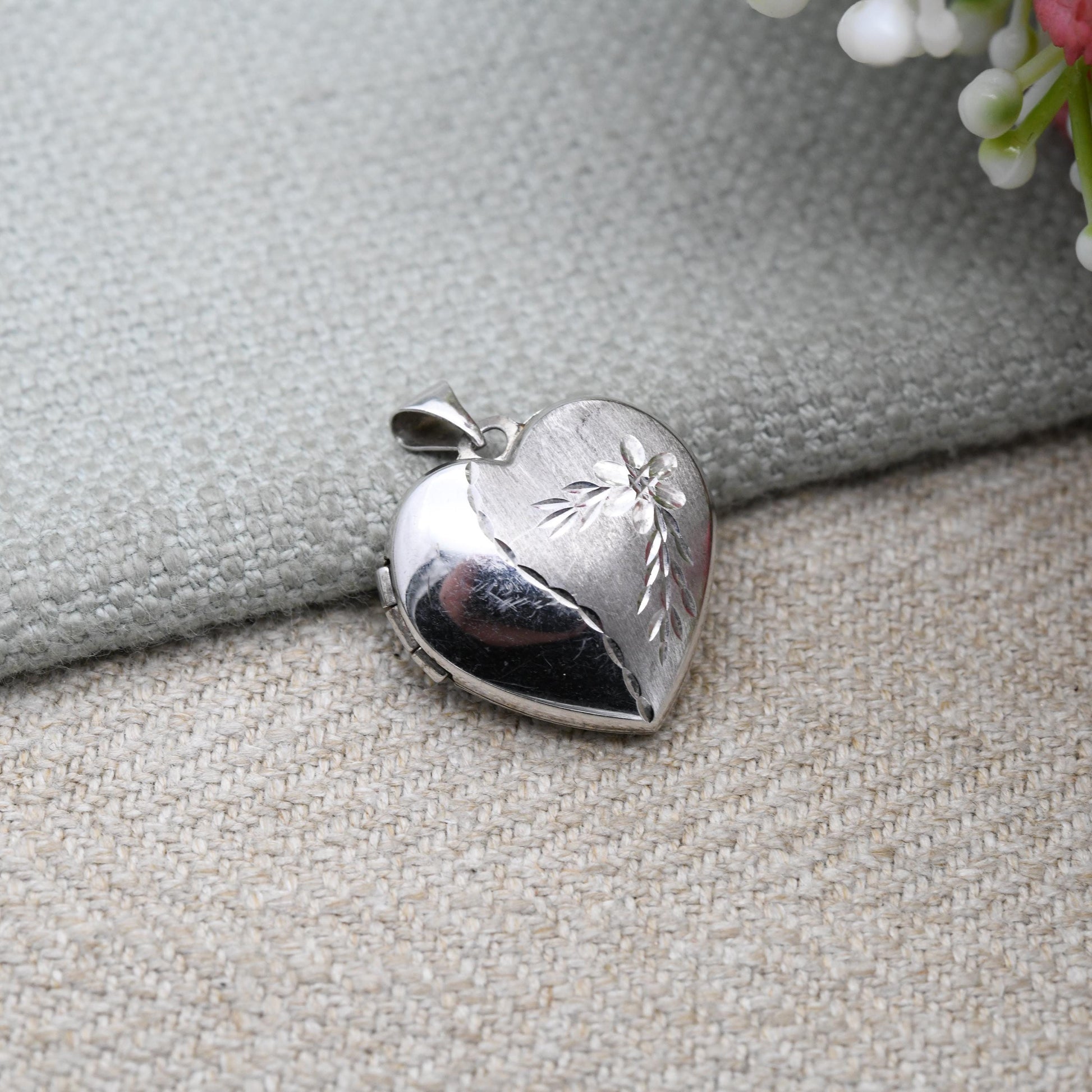 Vintage Sterling Silver Heart Locket Pendant with Engraved and Textured Floral Design - Love Heart Shape Locket | Gift for Her Necklace