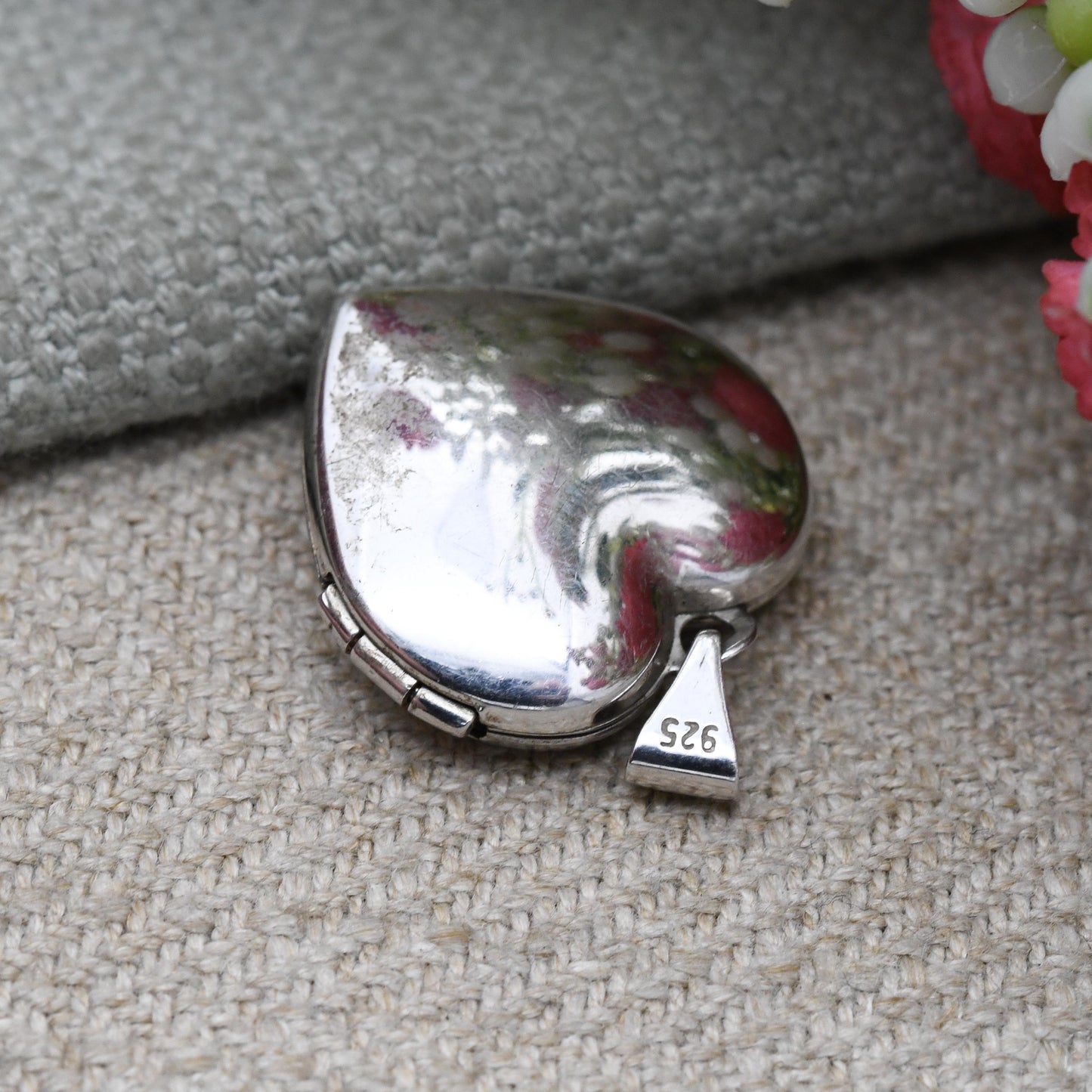 Vintage Sterling Silver Heart Locket Pendant with Engraved and Textured Floral Design - Love Heart Shape Locket | Gift for Her Necklace