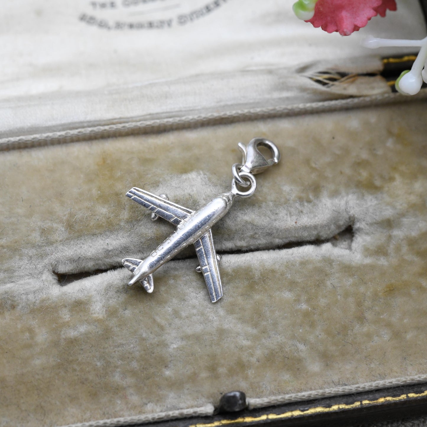 Thomas Sabo Sterling Silver Airplane Travel Charm Pendant - Passenger Jet Aircraft | Lobster Claw Clip | Gift for Charm Bracelet Necklace
