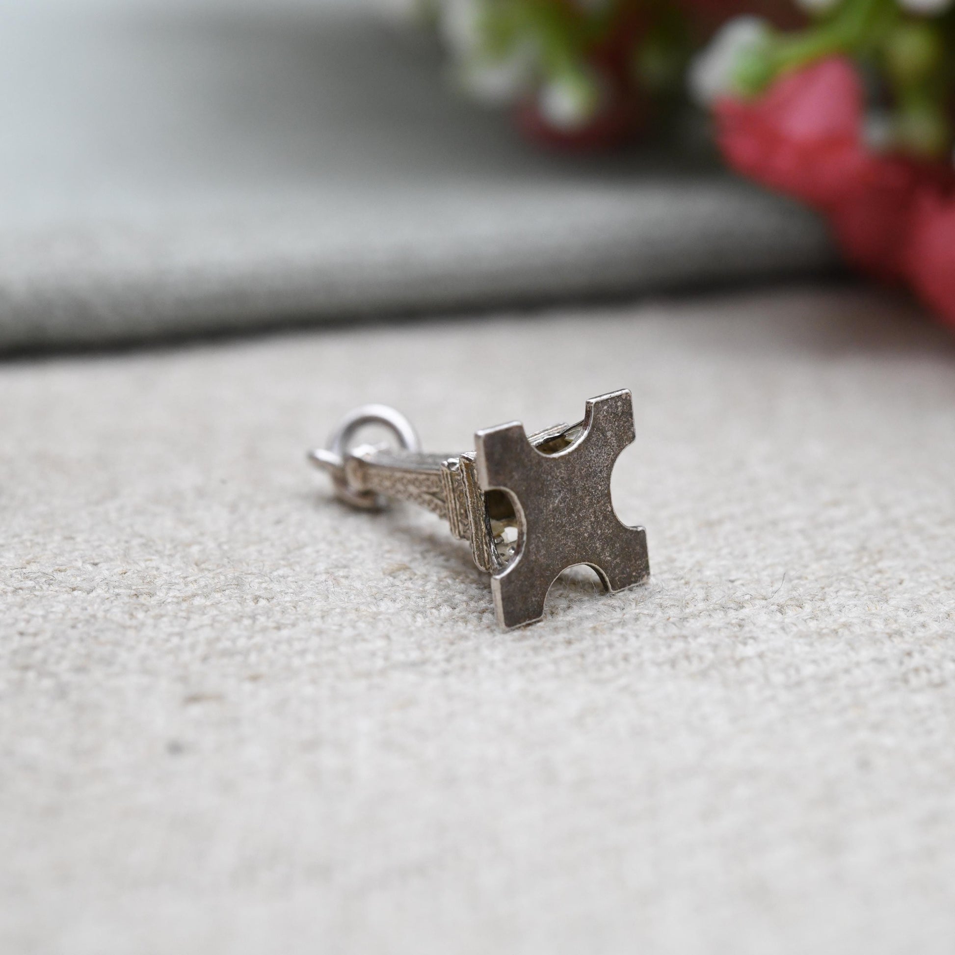 Vintage Sterling Silver Eiffel Tower Charm Pendant - Paris | France | French Travel Souvenir Gift for Charm Bracelet