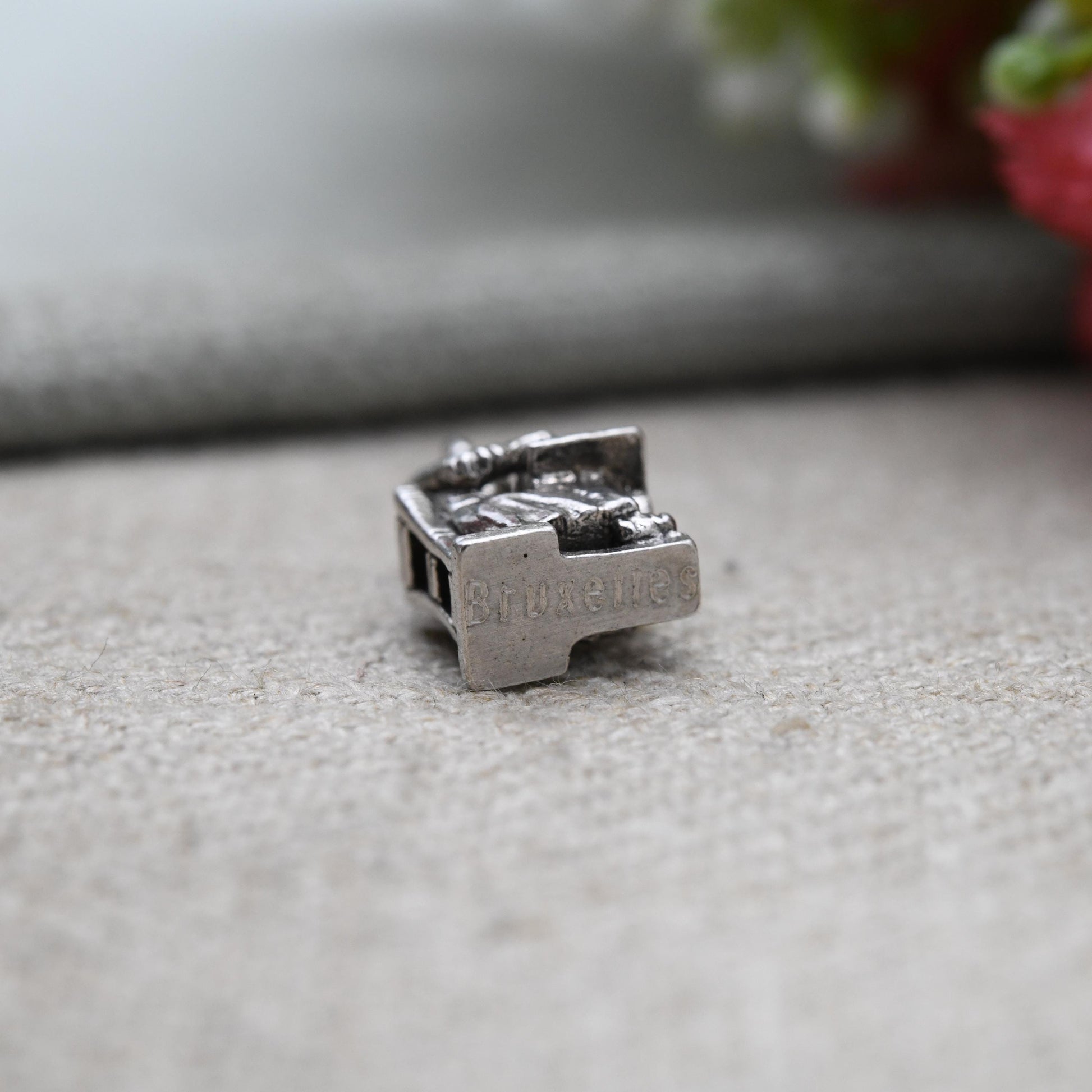 Vintage Sterling Silver Lacemaker Bruxelles Brussels Belgium Charm Pendant - Belgian Traditional Souvenir | Gift for Travel Charm Bracelet