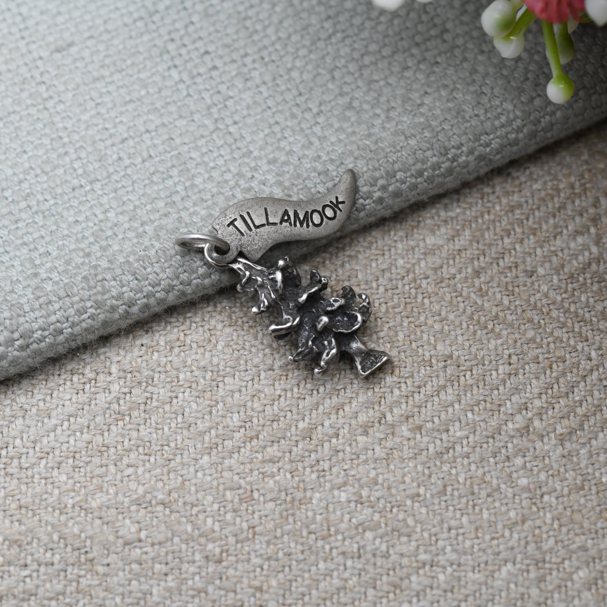Vintage Silver Tillamook Tree Charm Pendant - Floral Travel Charm | Oregon State Gift | Souvenir Gift for Charm Bracelet