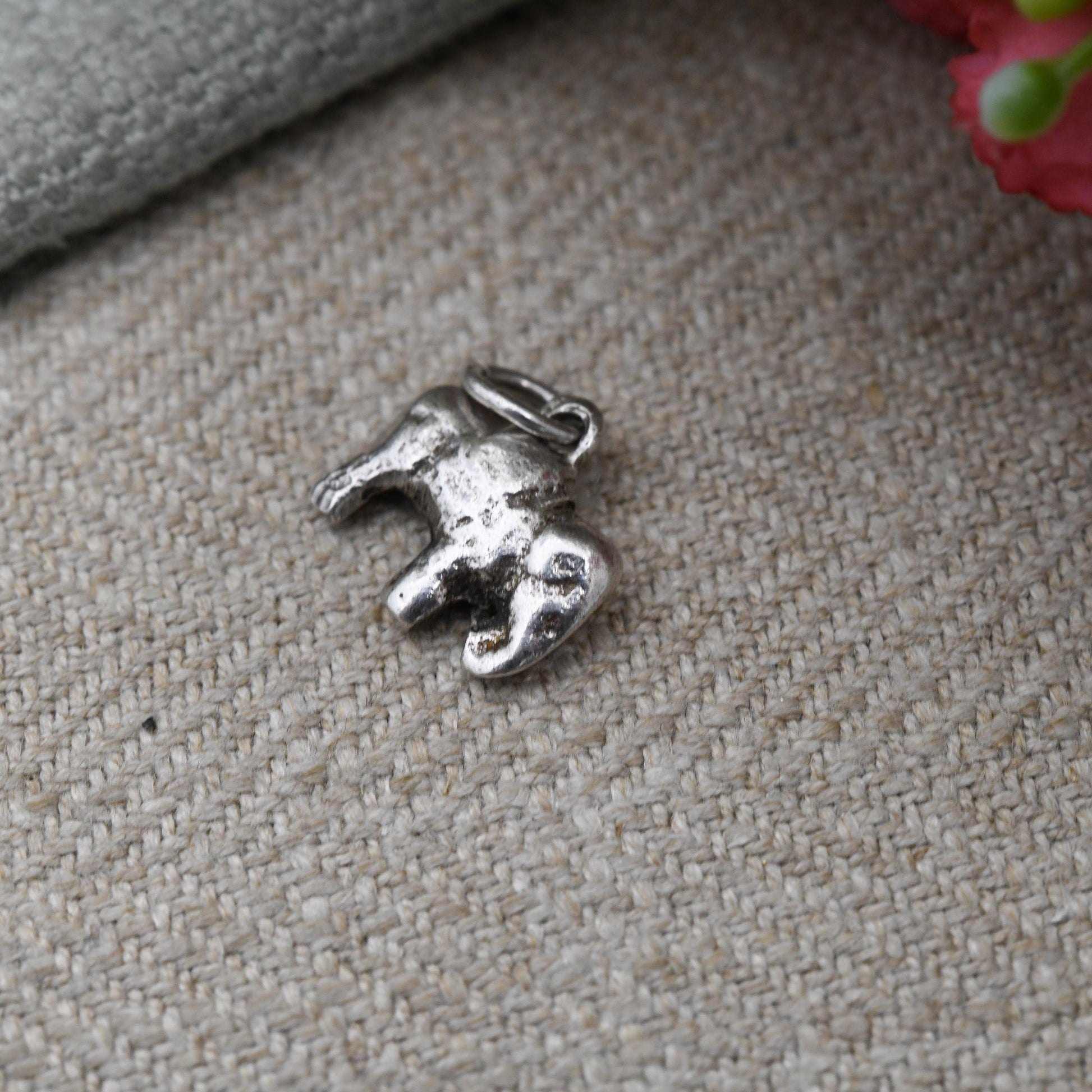 Vintage Sterling Silver Elephant Charm Pendant - Small Cute Animal | Nature Lover Gift | Indian Elephant | Gift for Charm Bracelet