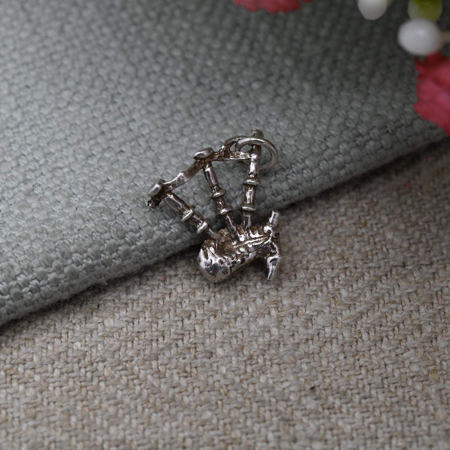 Vintage Sterling Silver Bagpipes Charm Pendant - Scotland | Great Highland Music | Patriotic Bagpipes | Souvenir Gift for Charm Bracelet