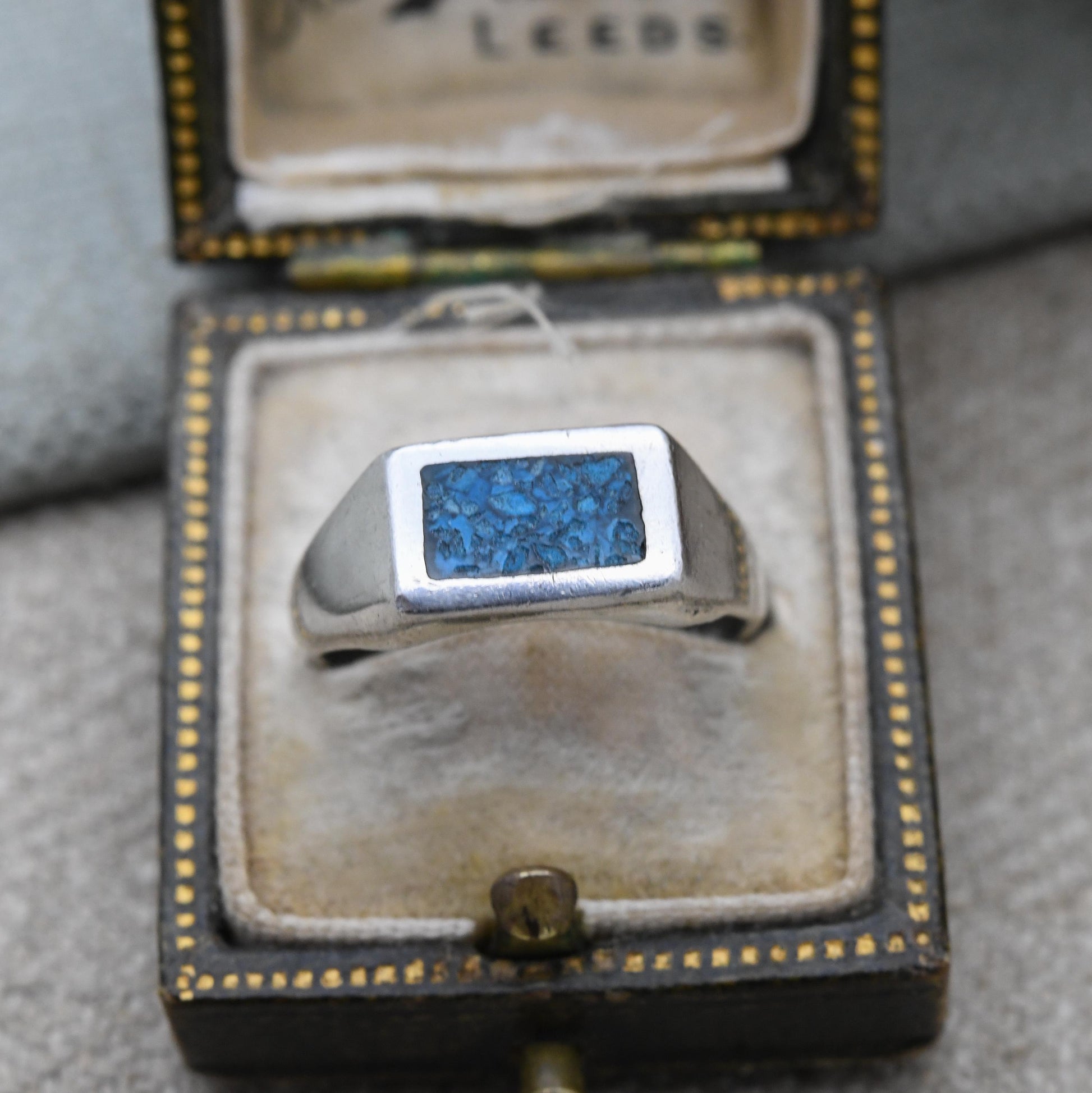 Vintage Sterling Silver Turquoise Signet Ring - Crushed Turquoise | Blue Stone | UK Size - O | US Size - 7 3/4