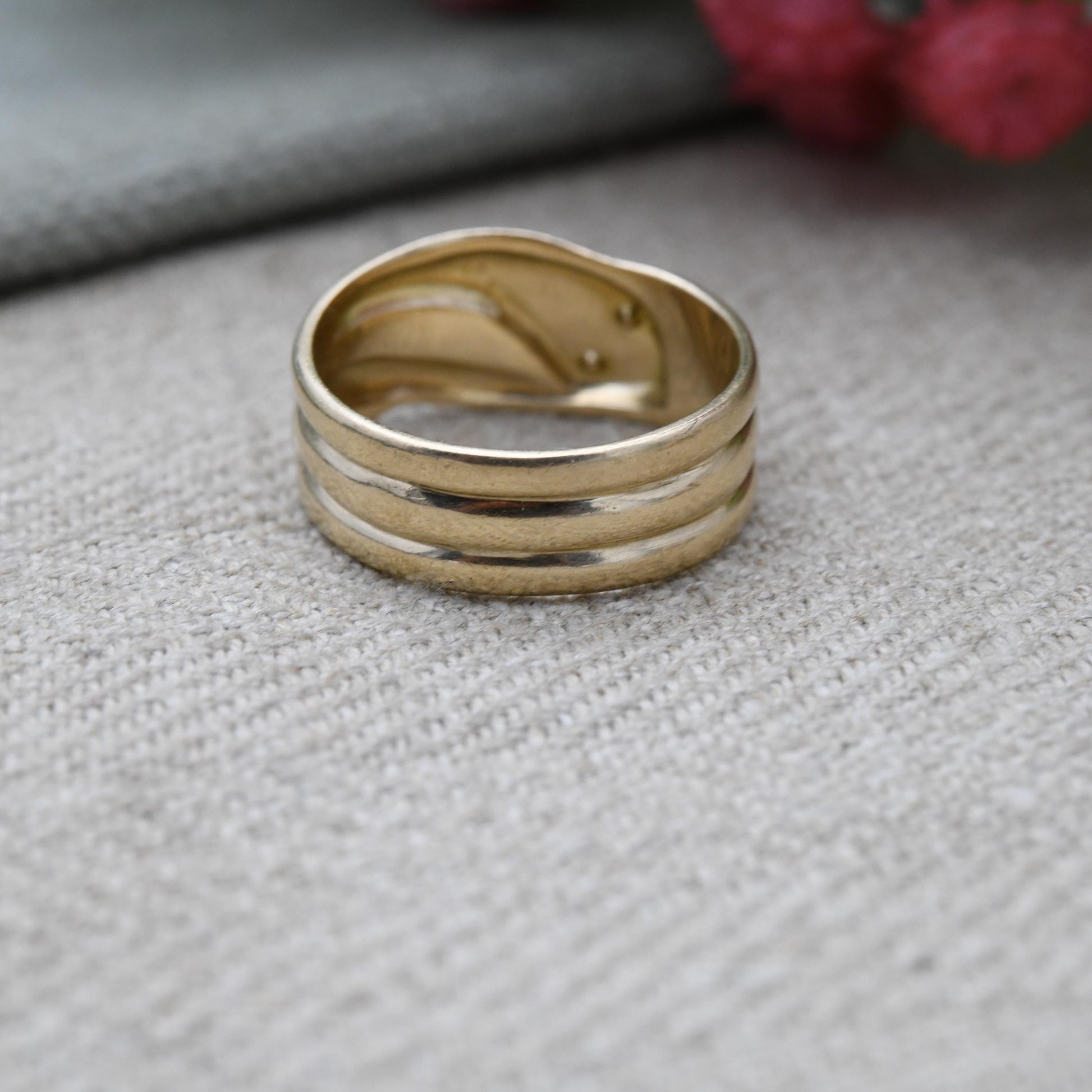 Vintage 9ct Gold Garnet Snake Ring - Victorian Style Snake Band | Garnet Eyes | Unusual Unisex Engagement | UK Size - Q | US Size - 8 1/4