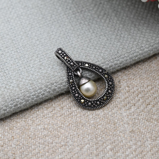 Vintage Sterling Silver Pearl & Marcasite Pendant Necklace – Thailand | Elegant Classic Design Dangle Pearl | Silver Jewellery Gift for Her