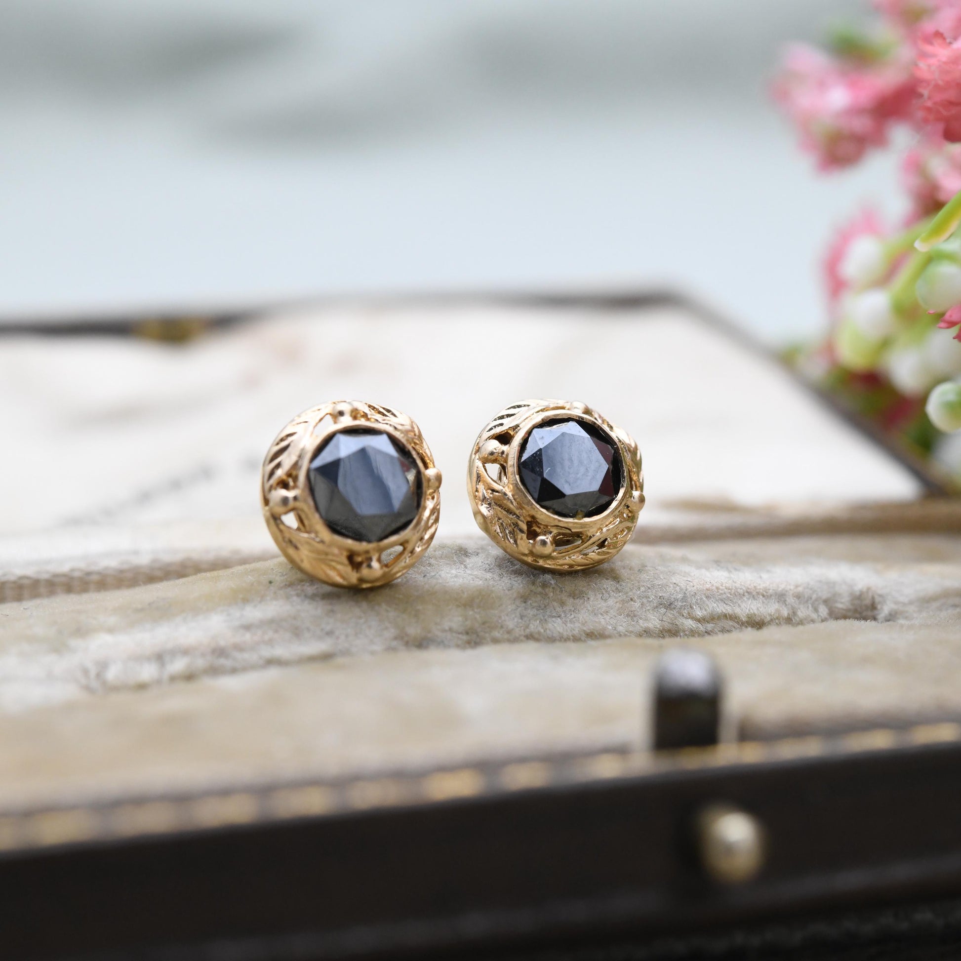 Vintage 9ct Gold Hematite Bezel Set Stud Earrings - Black Gemstone Floral Textured Border | Butterfly Back | Everyday Stud Earrings