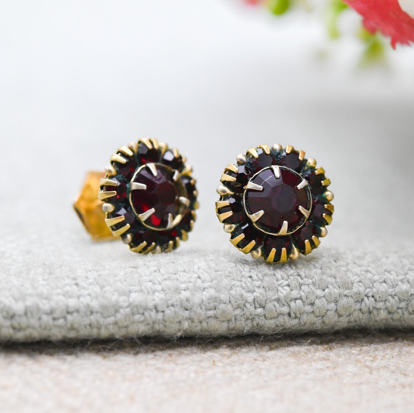 Vintage 9ct Gold Red Paste Cluster Stud Earrings - Sparkly Red Gemstone | Gold Birthday Gift | Butterfly Back | Everyday Stud Earrings