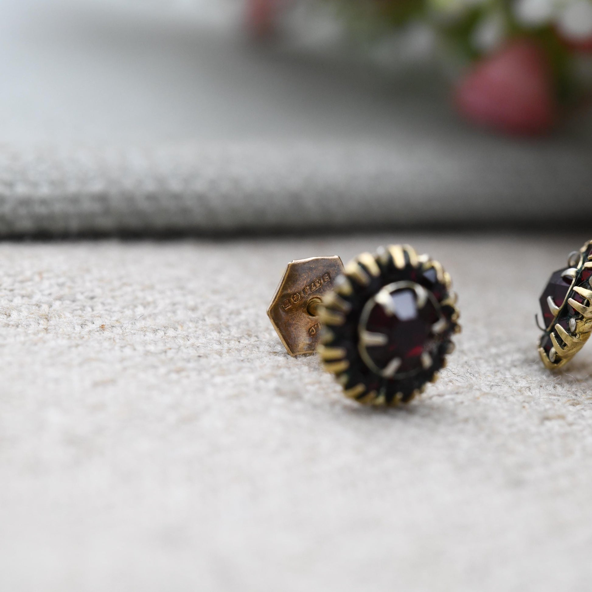 Vintage 9ct Gold Red Paste Cluster Stud Earrings - Sparkly Red Gemstone | Gold Birthday Gift | Butterfly Back | Everyday Stud Earrings