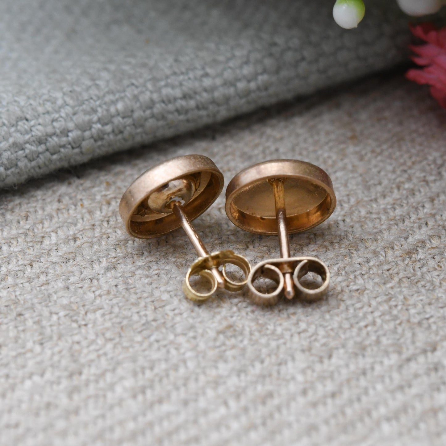 Vintage 9ct Gold Star Stud Earrings - Diamond Cut Textured Star Sun Yellow Gold Studs | Delicate Gold Jewellery Gift for Her