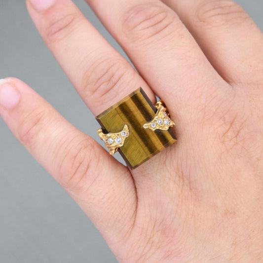 Vintage 18ct Gold Tiger's Eye and Diamond Cocktail Ring c. 1960s - Mid-Century Modernist Gemstone Dress Ring l UK Size - P | US Size - 8