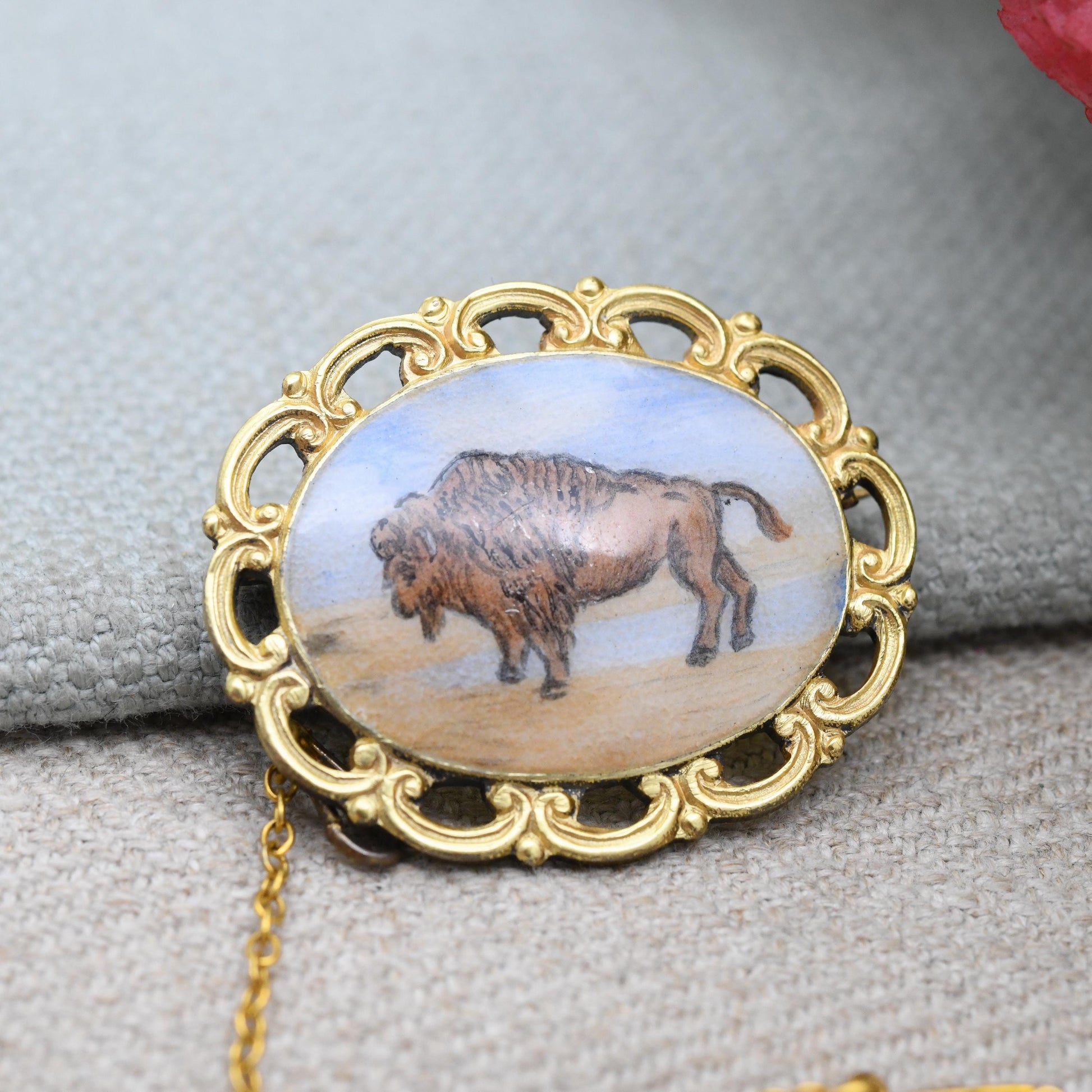 Vintage Silver Gilt Buffalo Brooch RAOB by FC Parry 1973 - Royal Antediluvian Order of Buffaloes