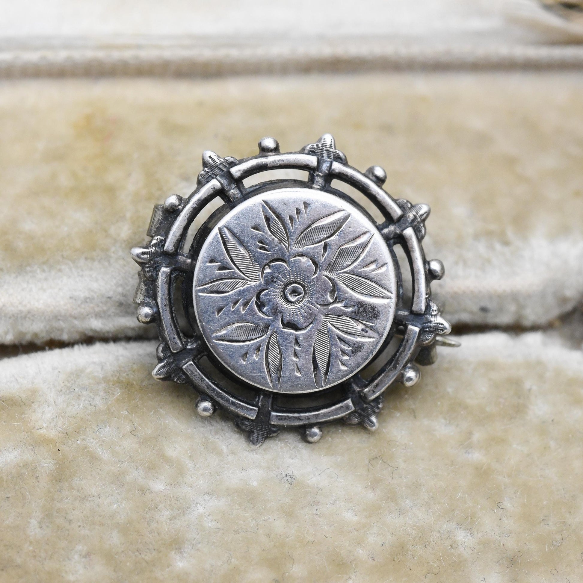 Antique Victorian Sterling Silver Brooch Aesthetic Movement - Small Leaf Flower Brooch | Hand Engraved