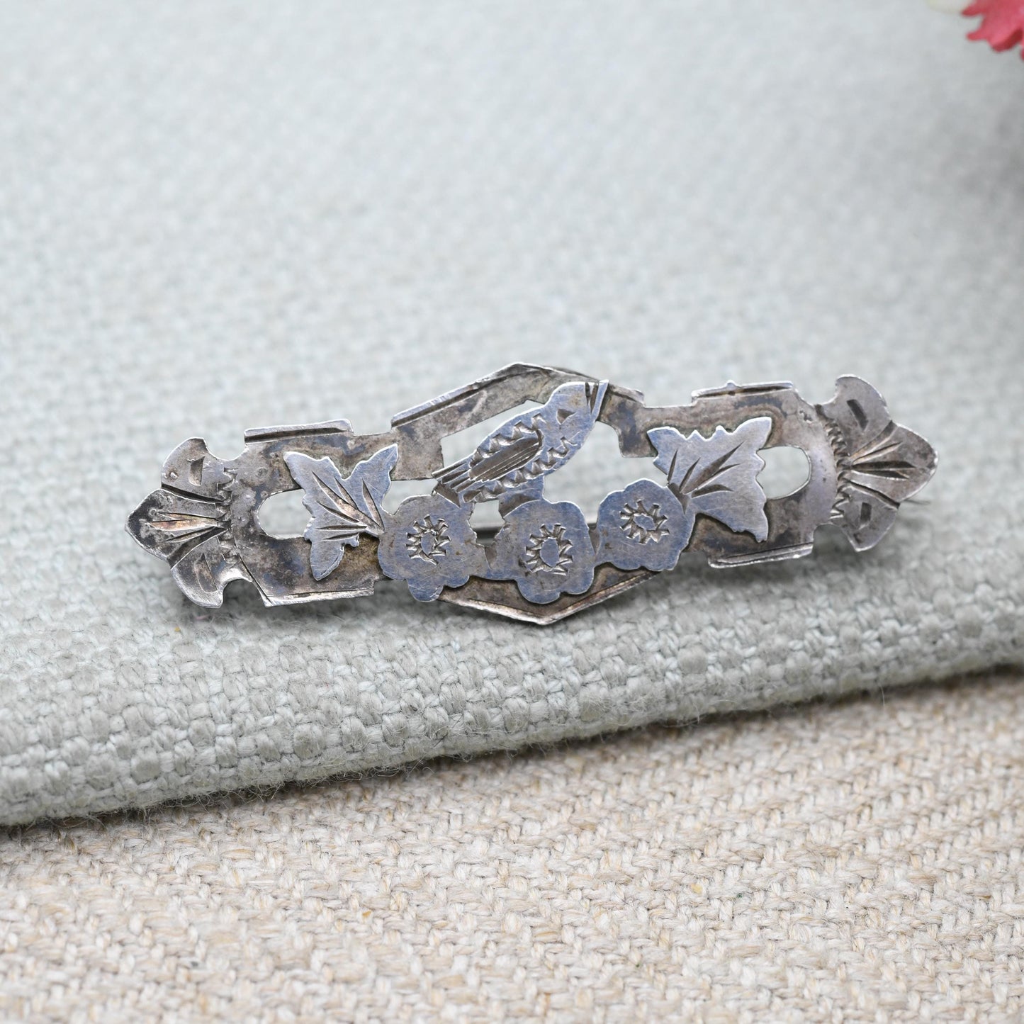 Antique Edwardian Sterling Silver Floral Leaf and Bird Bar Brooch 1915 - Etched and Raised Relief Pin