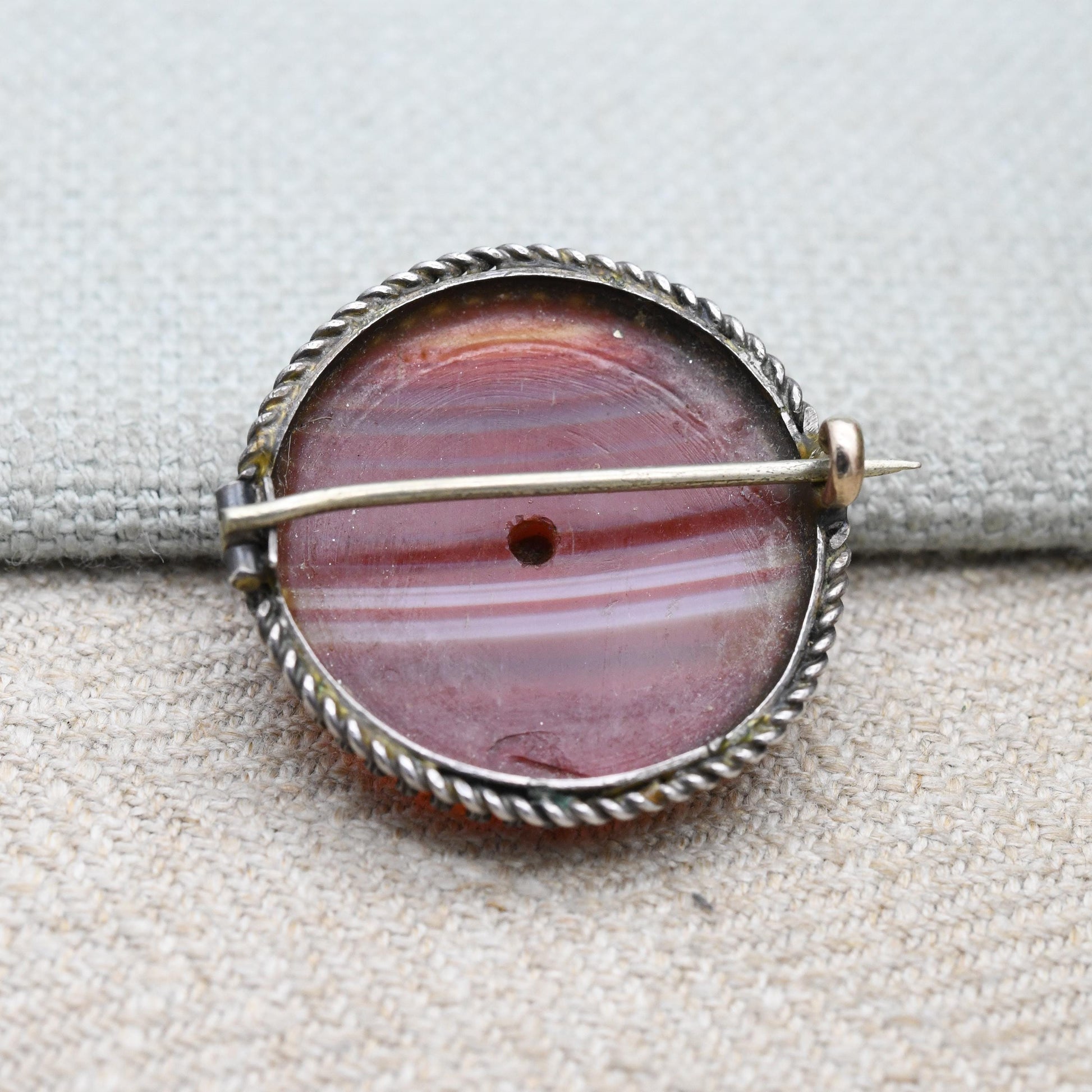 Antique Silver Red Banded Agate Cabochon Brooch c. 1900s