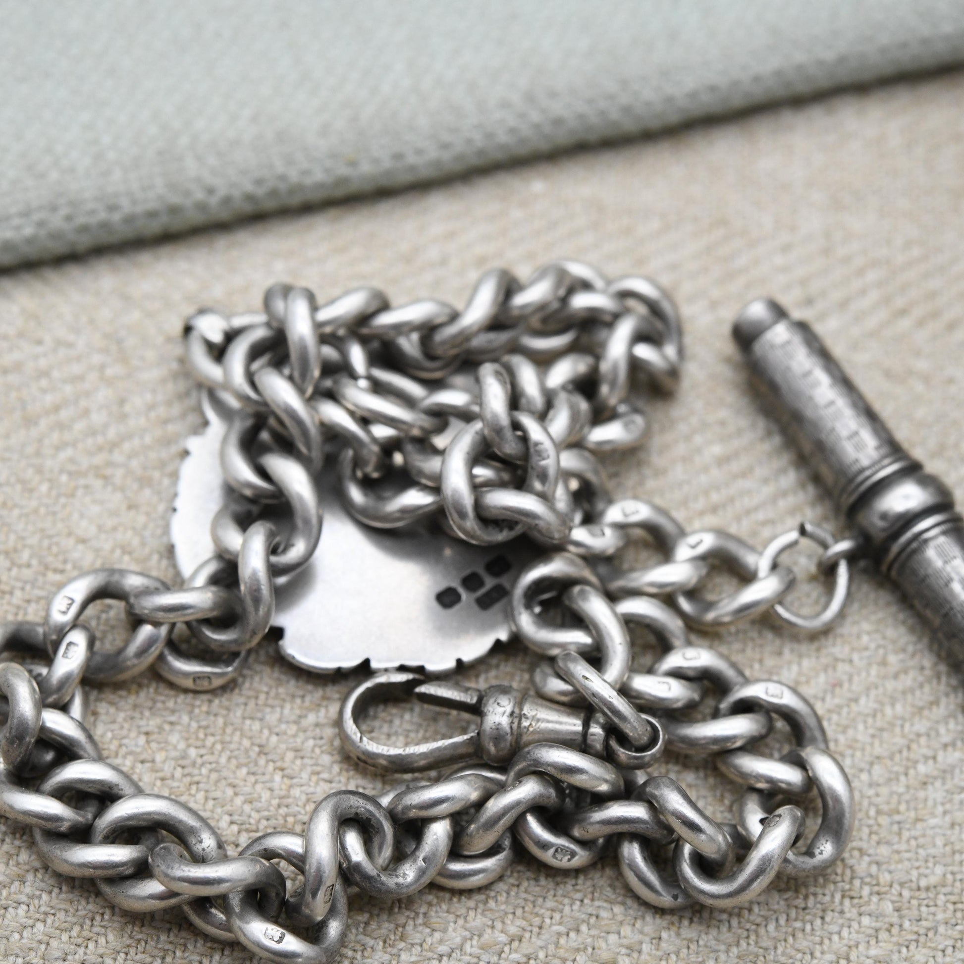 Antique Sterling Silver Albert Chain with Queen Victoria Diamond Jubilee Fob Medal 1897 Propelling Pencil Dog Clip