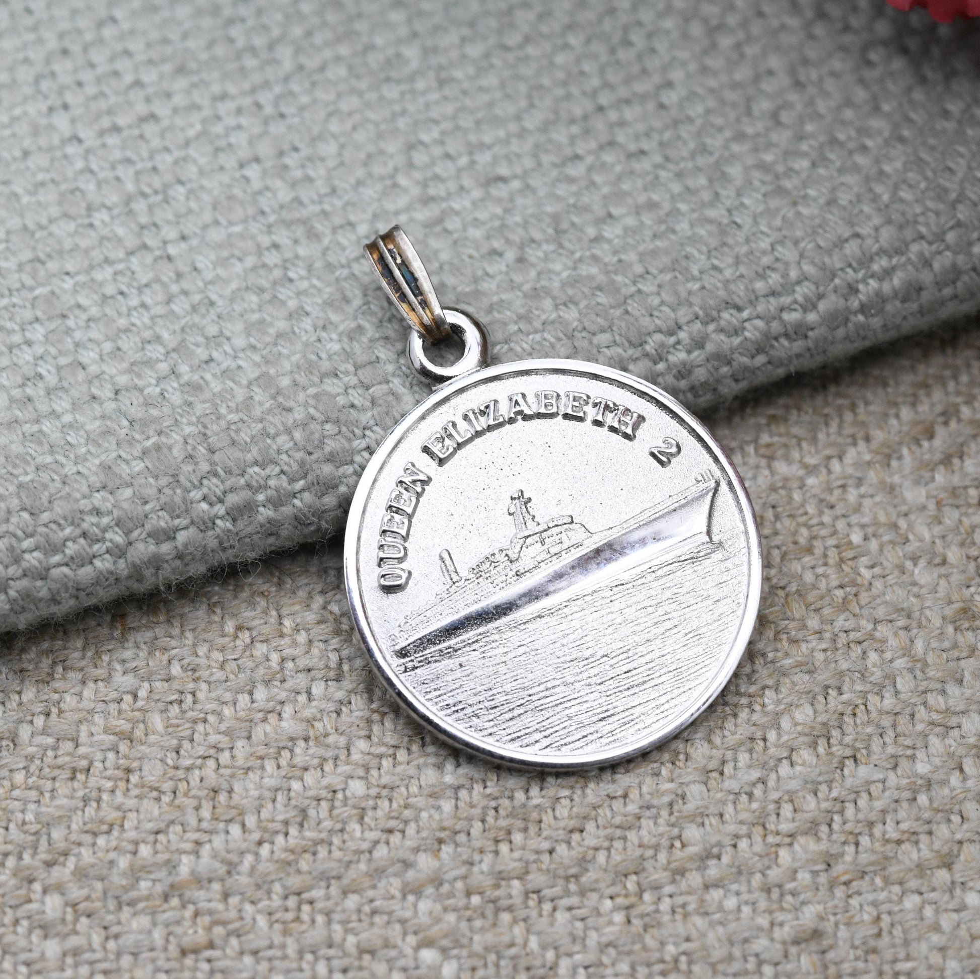 Vintage Sterling Silver Queen Elizabeth ll Cruise Ship Charm Pendant - Collectable Boat Token | Gift for Charm Bracelet or Charm Necklace