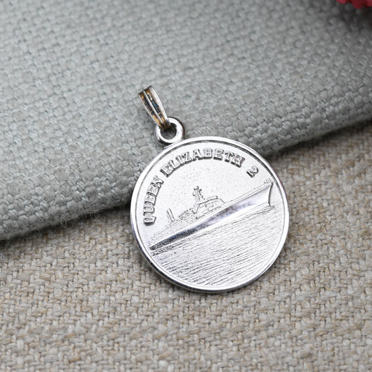 Vintage Sterling Silver Queen Elizabeth ll Cruise Ship Charm Pendant - Collectable Boat Token | Gift for Charm Bracelet or Charm Necklace