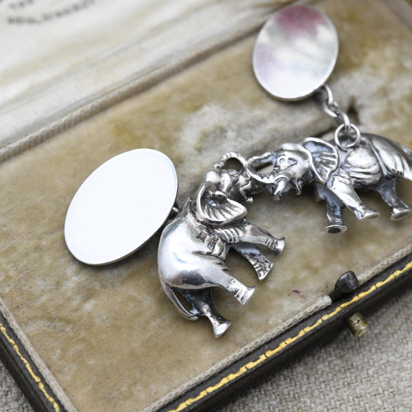 Vintage Silver African Elephant Chain Style Cufflinks 1992 - Ornate Textured Gift for Him Husband Father Brother