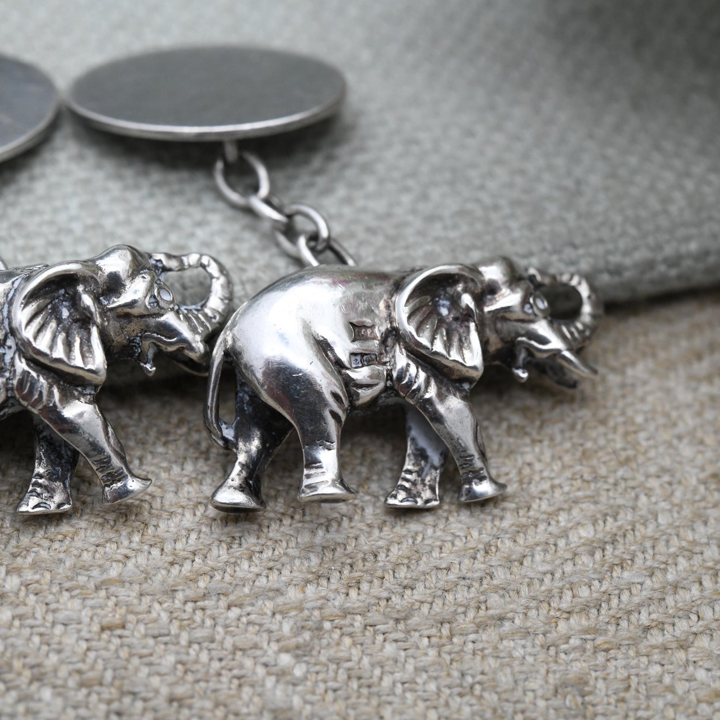 Vintage Silver African Elephant Chain Style Cufflinks 1992 - Ornate Textured Gift for Him Husband Father Brother