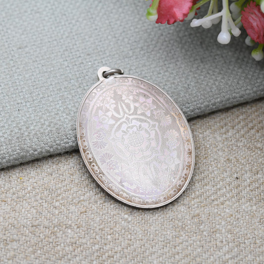 Vintage Sterling Silver Elizabeth II 1977 Silver Jubilee Medal Pendant - John Pinches Silver Collectable Memorabilia | Jubilee Royal Rose