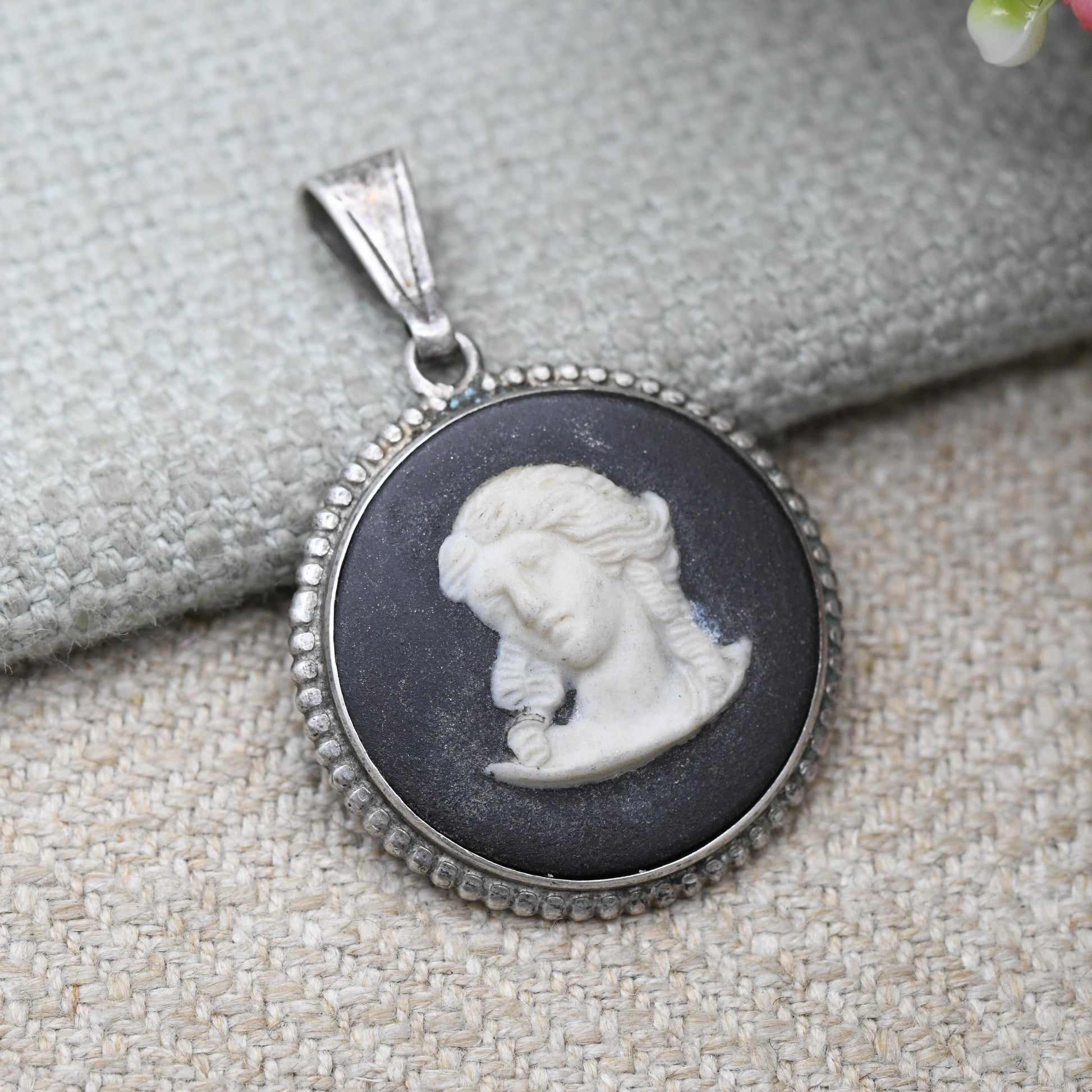 Vintage Wedgwood Sterling Silver Portrait on Black Jasperware Pendant - Circular Classical Cameo | Gift for Her