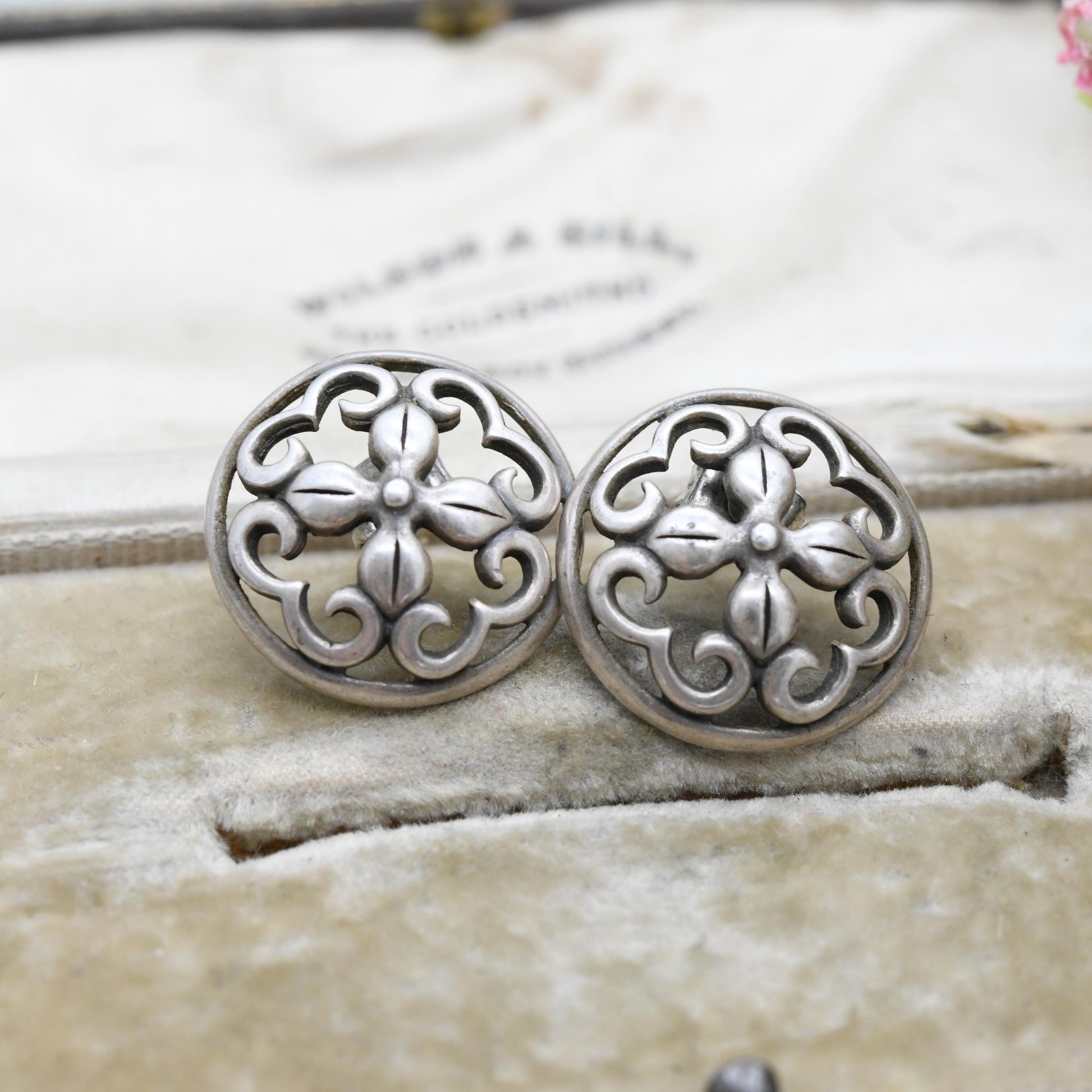 Vintage Sterling Silver Openwork Flower Stud Earrings - Pretty Circle Floral Scrolling Push Back | Minimalist Silver Jewellery Gift for Her
