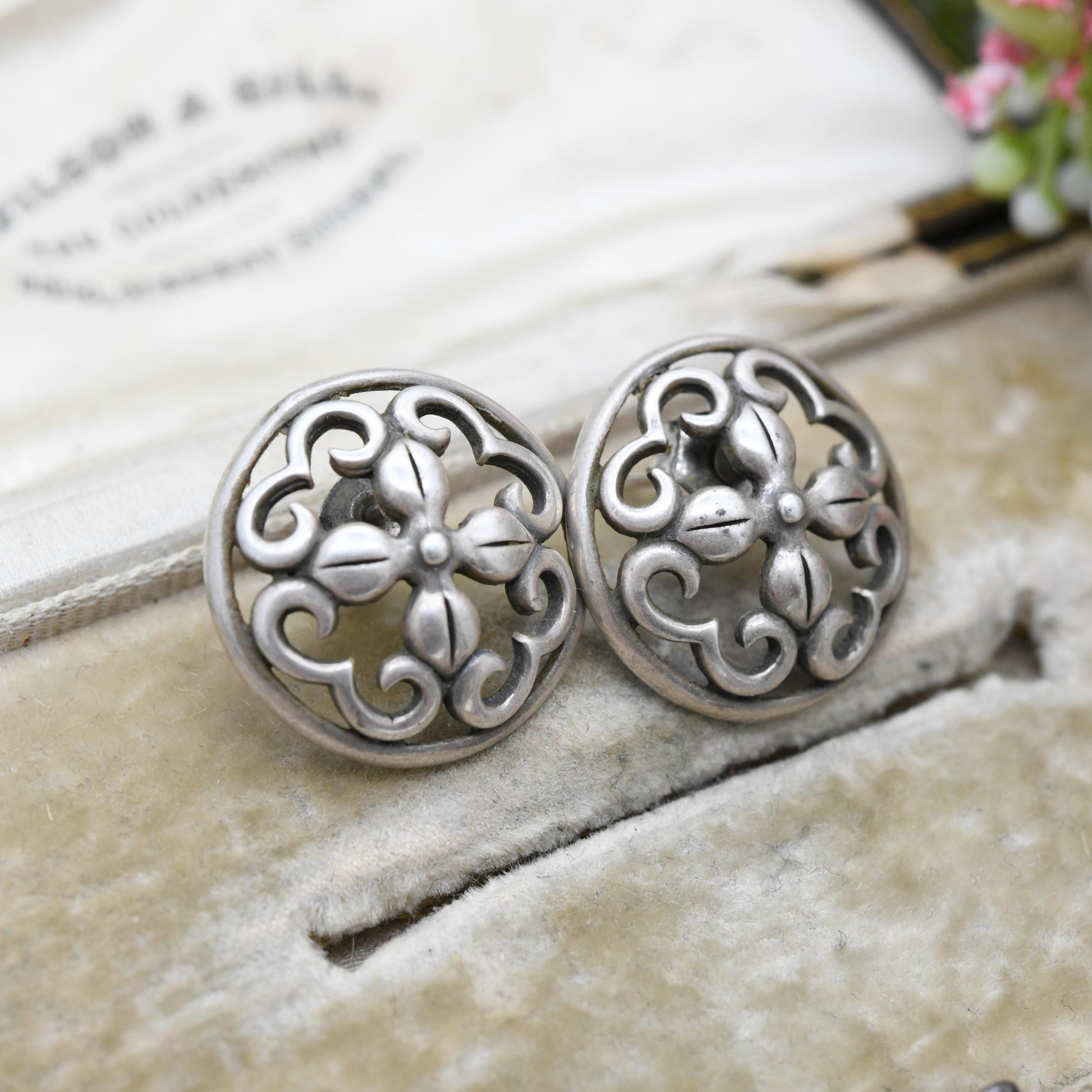 Vintage Sterling Silver Openwork Flower Stud Earrings - Pretty Circle Floral Scrolling Push Back | Minimalist Silver Jewellery Gift for Her