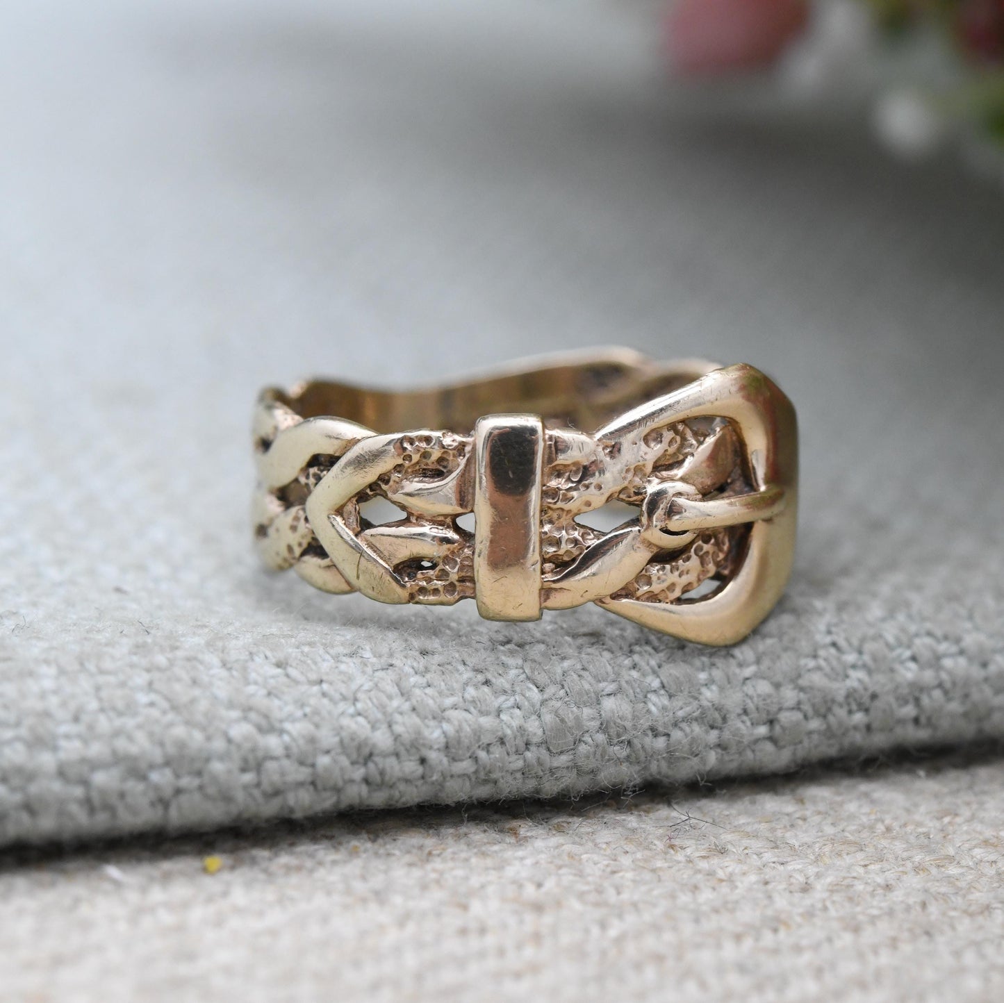 Vintage 9ct Gold Buckle Ring 1988 - Openwork Belt Buckle Textured Unisex Gold Band Gift | UK Size - P | US Size - 7 3/4