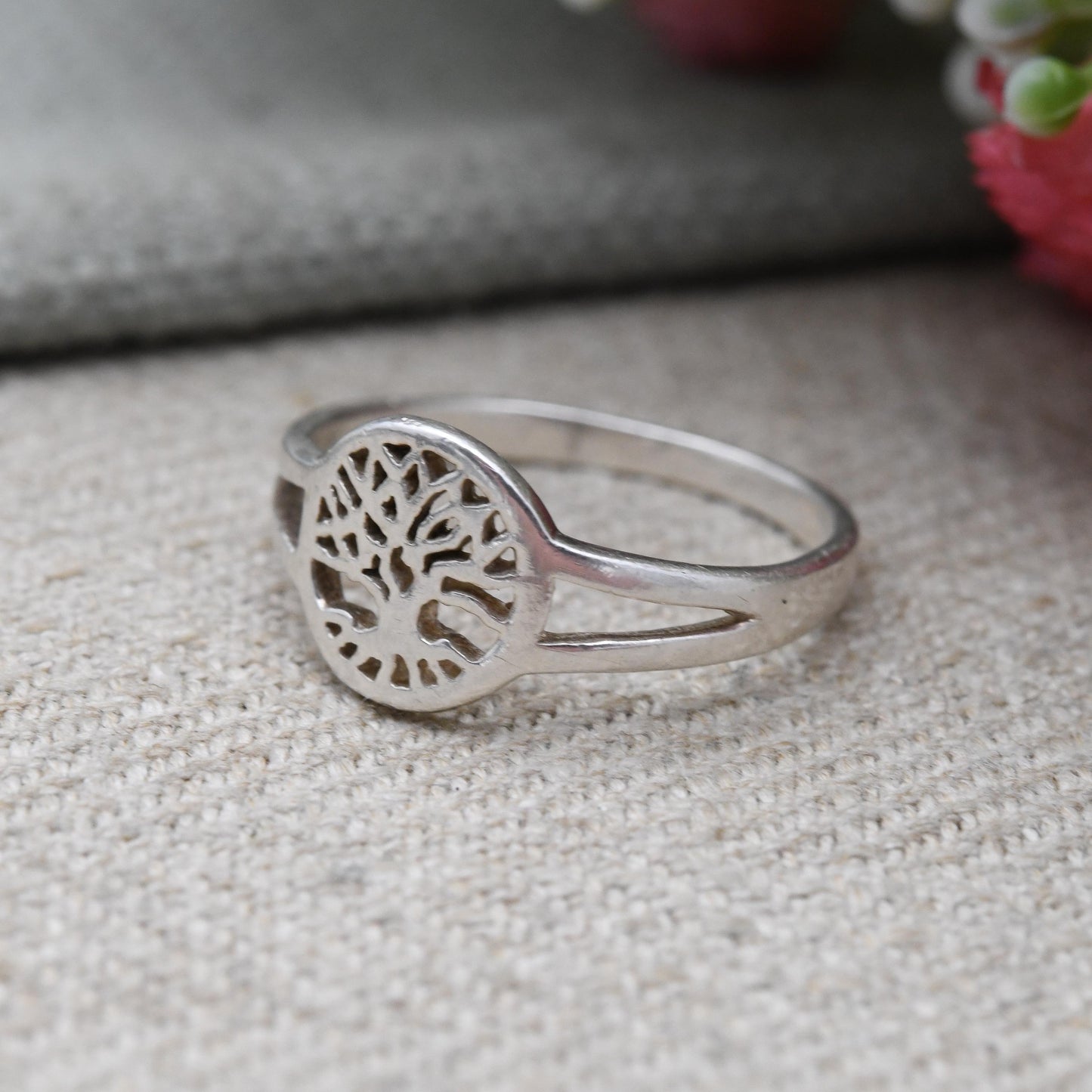 Vintage Sterling Silver Tree of Life Signet Ring - Celtic Design | Openwork Split Shank Shoulders | UK Size - R | US Size - 8 3/4