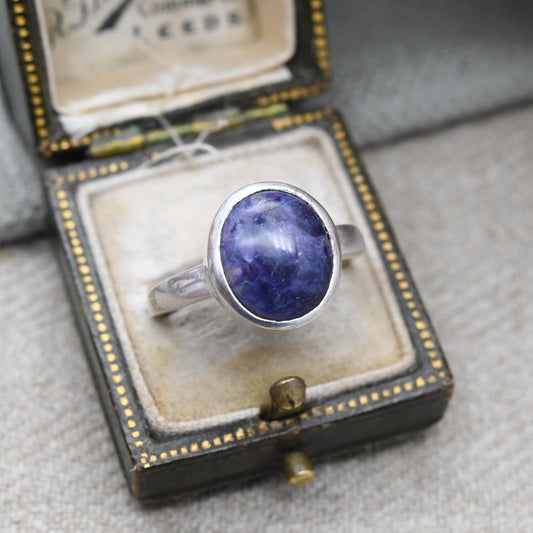 Vintage Sterling Silver Purple Stone Signet Ring - Cabochon Large Purple Stone | UK Size - N | US Size - 6 1/2