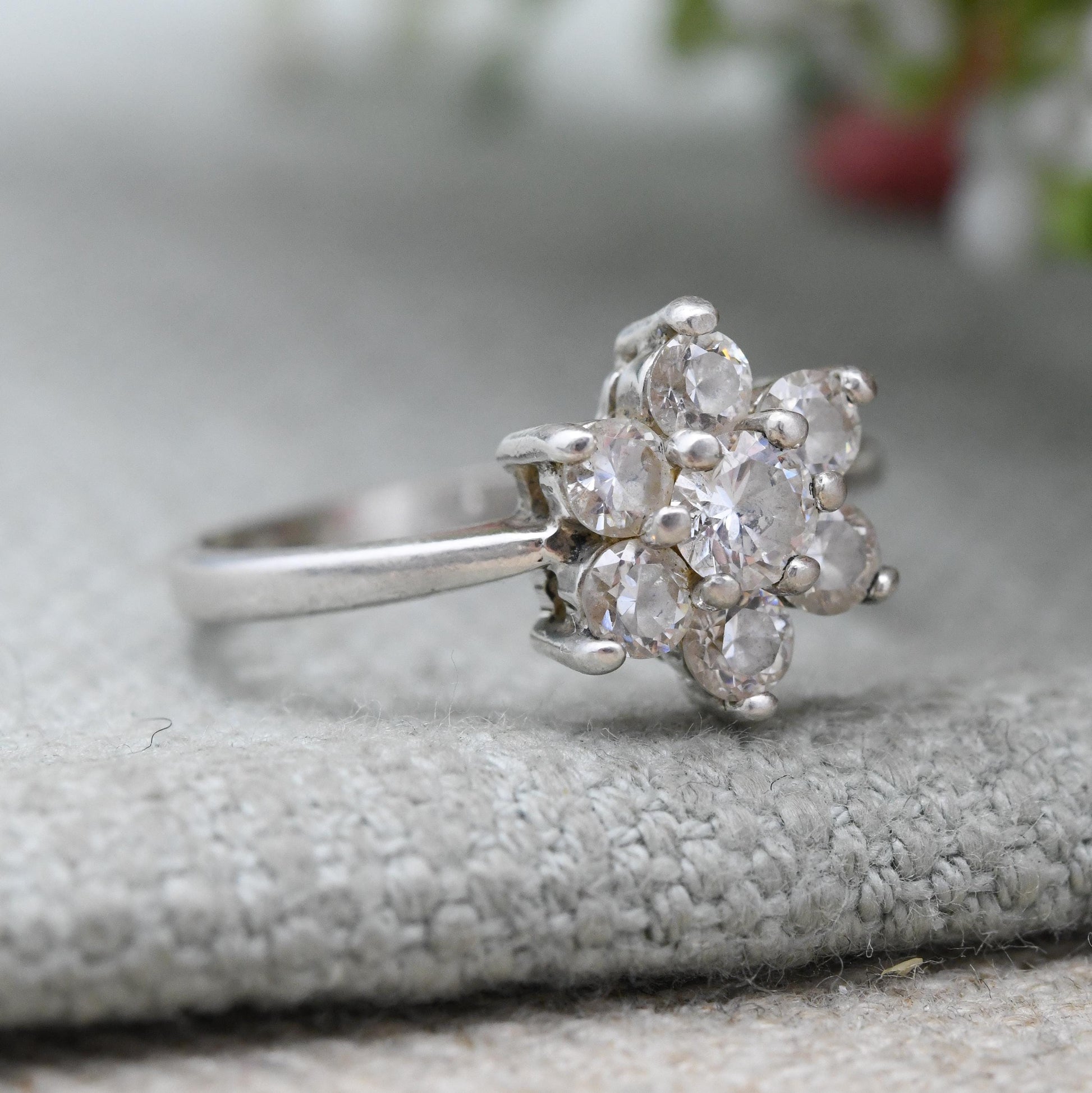 Vintage Sterling Silver CZ Cluster Ring - Floral Design | Statement Cocktail Ring | Pretty Gift for Her | UK Size - N 1/2 | US Size - 6 3/4