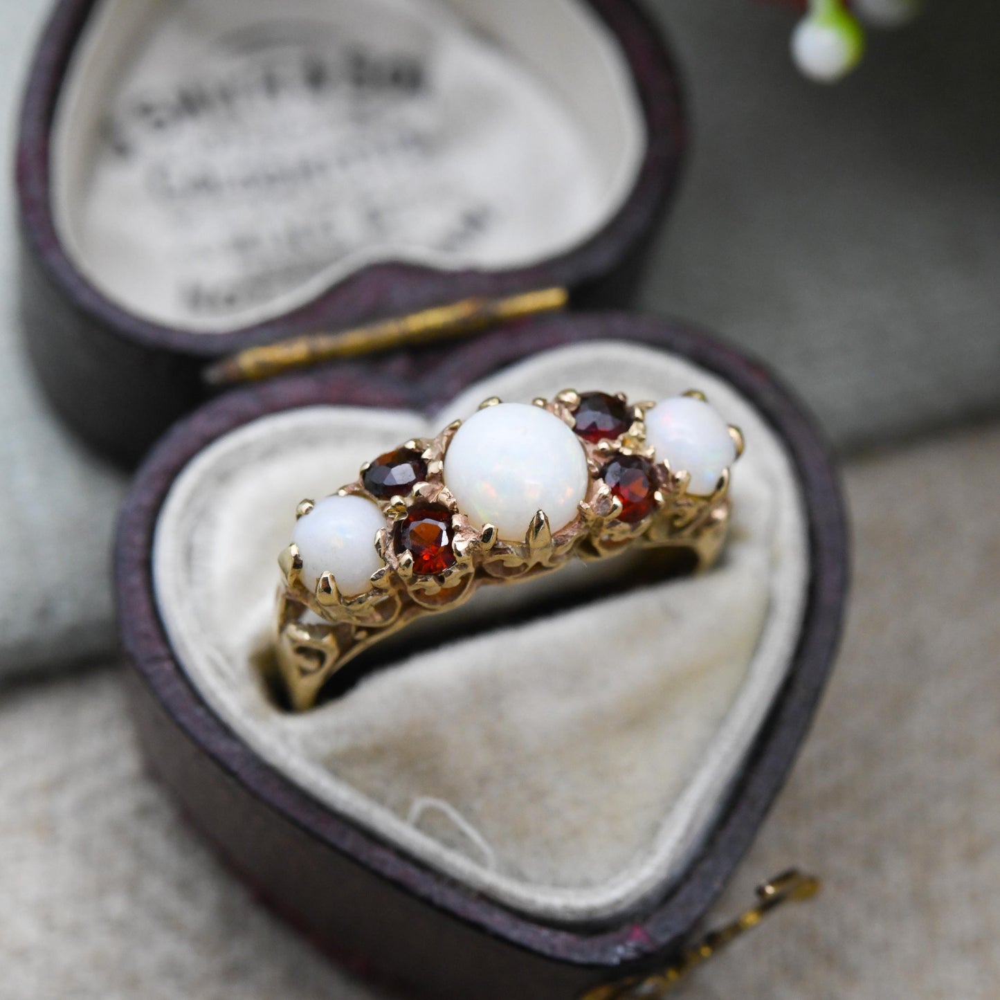 Vintage 9ct Gold Opal 3 Stone Ring with Garnet Accent Stones 1979 - Pretty Mid-Century Dress Ring | UK Size - L 1/2 | US Size - 6