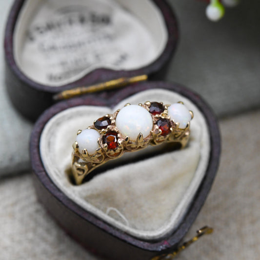 Vintage 9ct Gold Opal 3 Stone Ring with Garnet Accent Stones 1979 - Pretty Mid-Century Dress Ring | UK Size - L 1/2 | US Size - 6