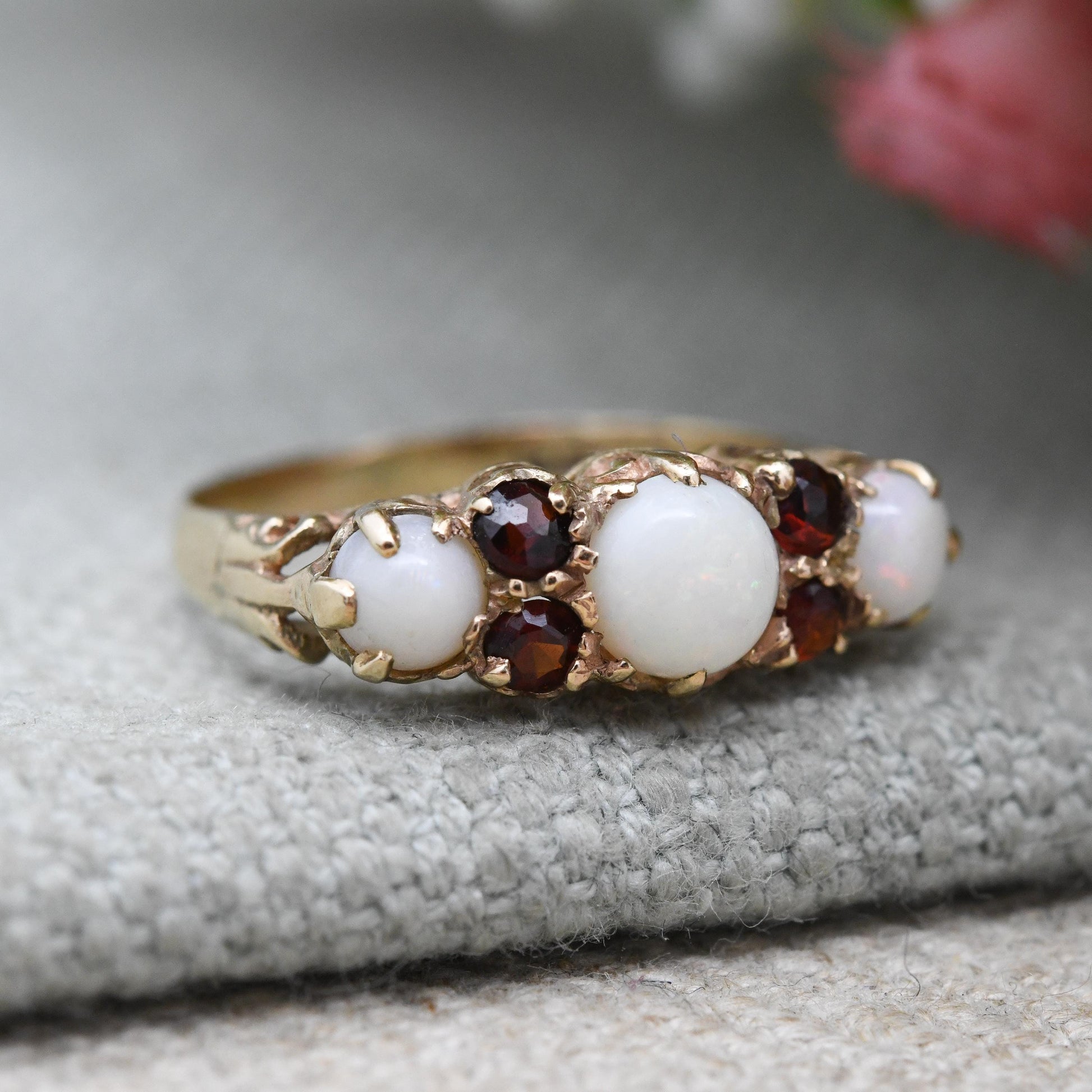 Vintage 9ct Gold Opal 3 Stone Ring with Garnet Accent Stones 1979 - Pretty Mid-Century Dress Ring | UK Size - L 1/2 | US Size - 6