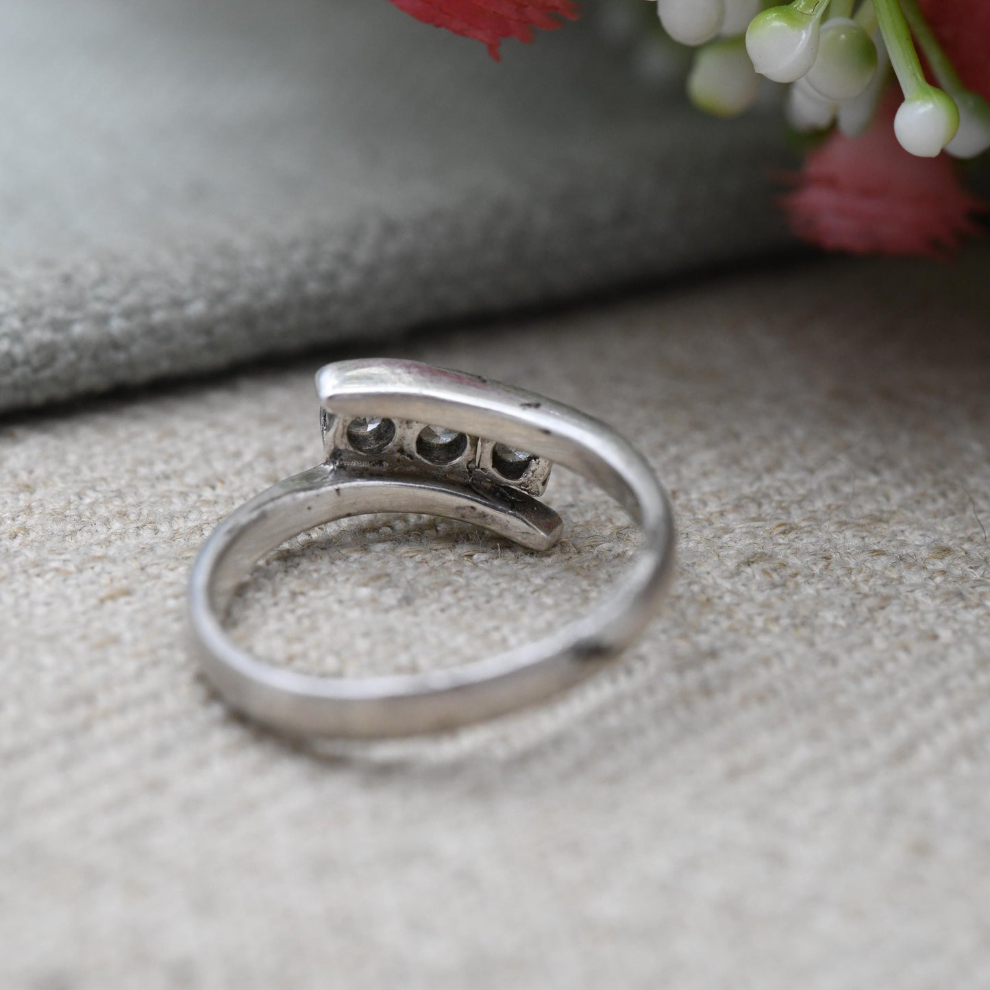 Vintage Sterling Silver CZ Bypass Three Stone Ring - Clear Gemstone Trilogy Ring | UK Size - L 1/2 | US Size - 6