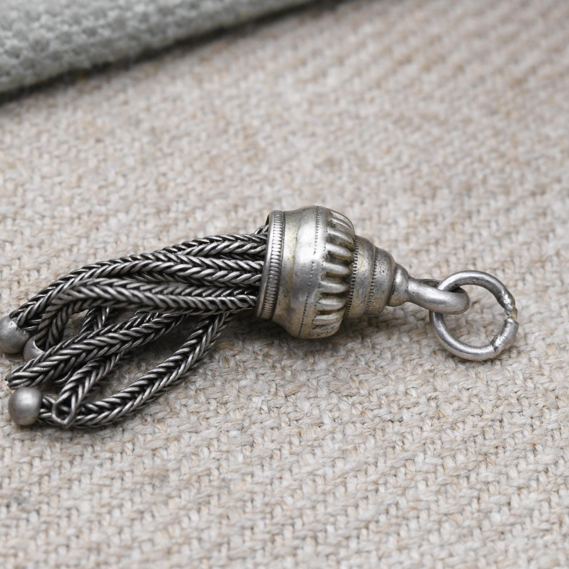 Antique Silver Tassel Charm Pendant - for Charm Bracelet Necklace Articulated Detailed