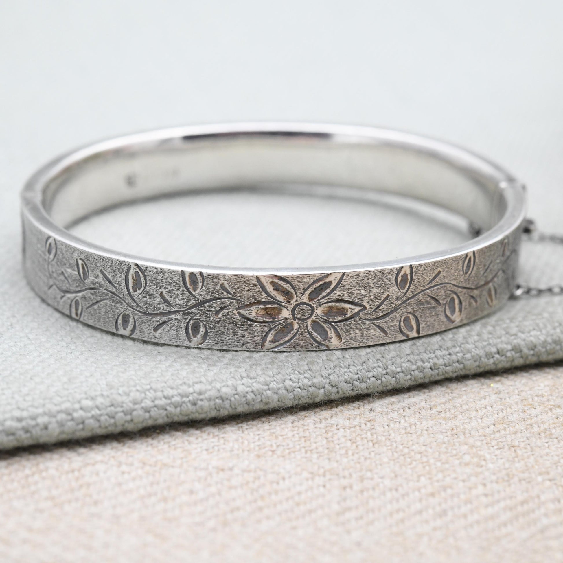 Vintage Sterling Silver Floral Engraved Bangle Bracelet 1970 - Chunky Victorian Aesthetic Scrolling Style with Safety Chain