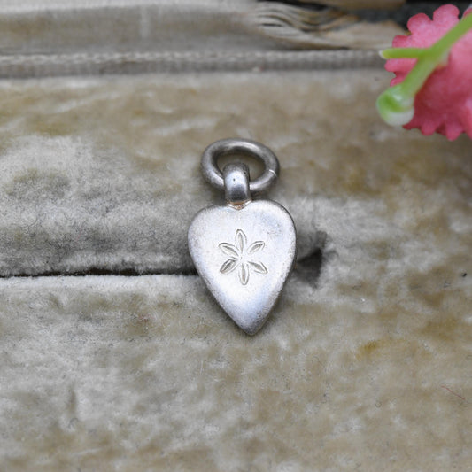 Vintage Sterling Silver Love Heart Charm Pendant with Engraved Flower - Small Puffed Love Heart | Gift for Charm Bracelet