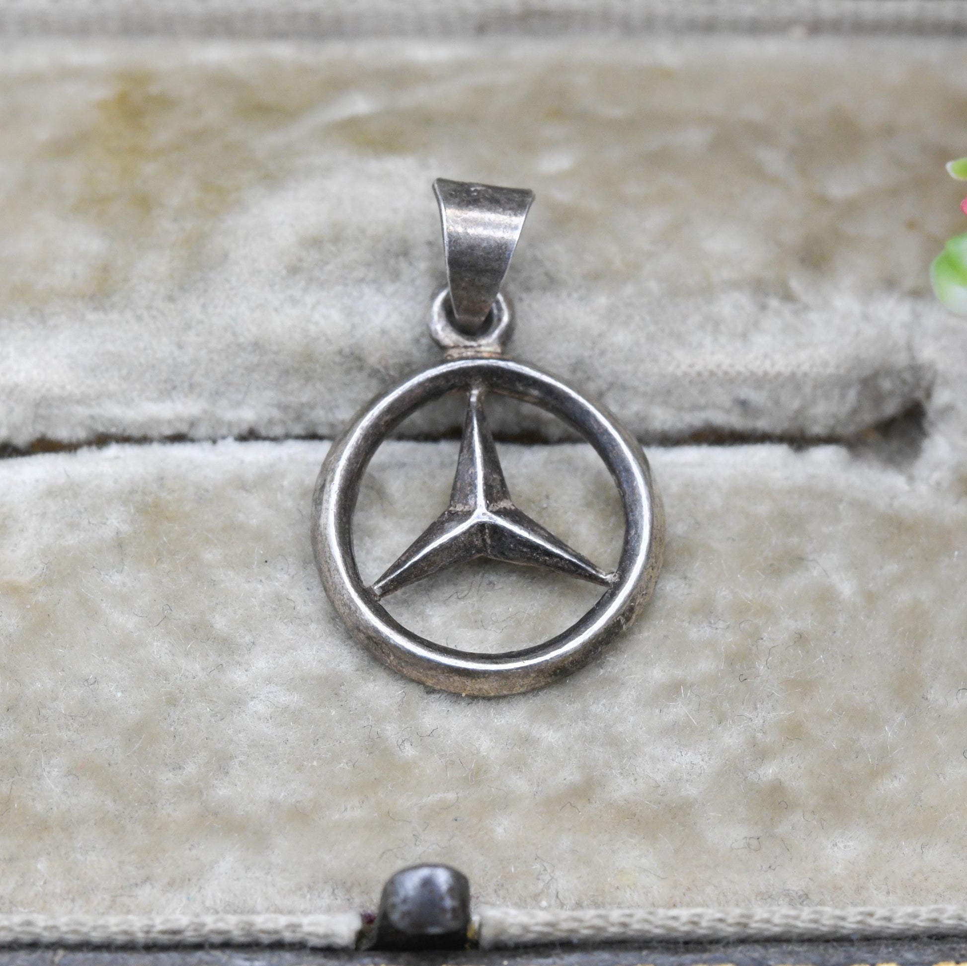 Vintage Sterling Silver Mercedes Benz Pendant - Openwork Car Logo | Gift for Pendant Necklace