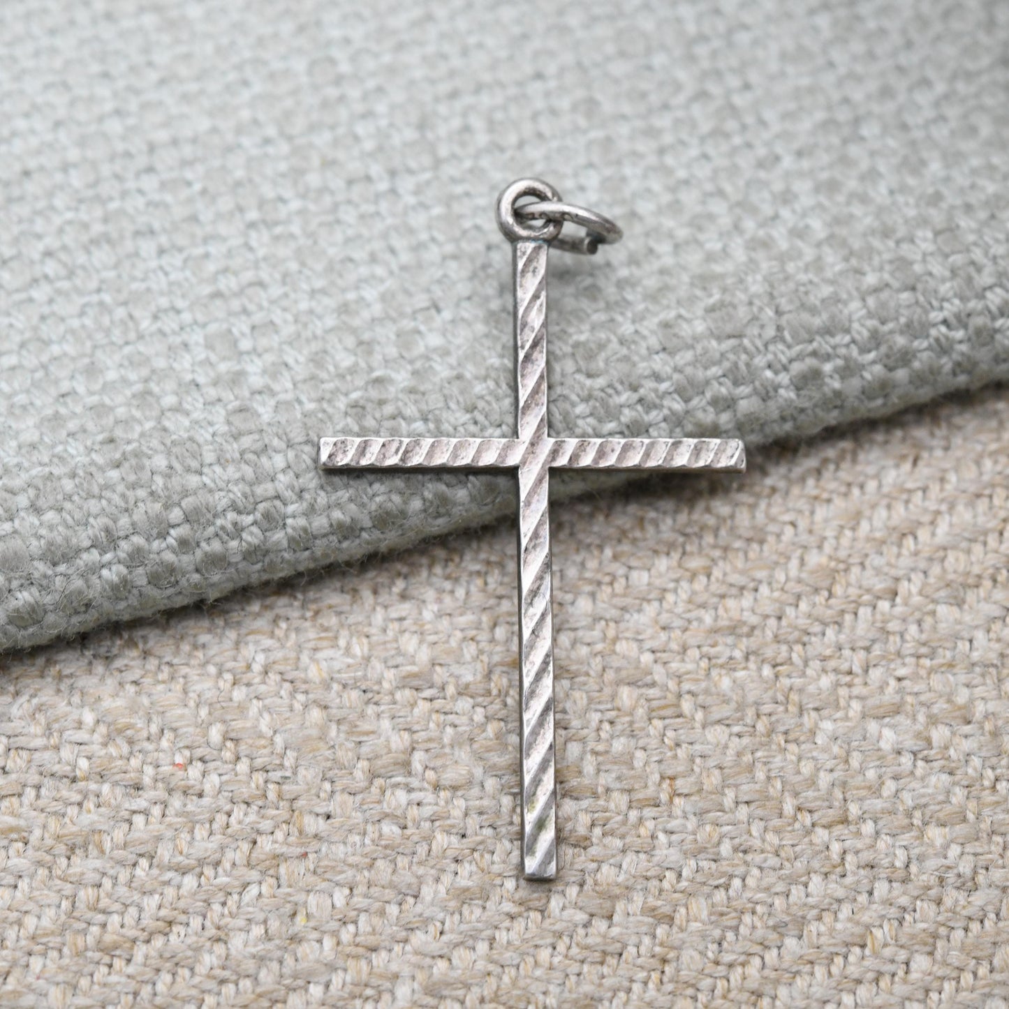 Vintage Sterling Silver Ridged Cross Pendant - Religious Gift for Christian Necklace