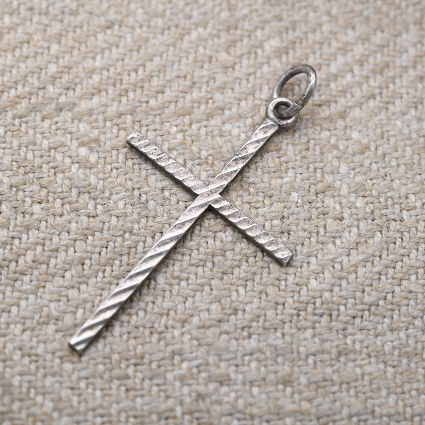 Vintage Sterling Silver Ridged Cross Pendant - Religious Gift for Christian Necklace