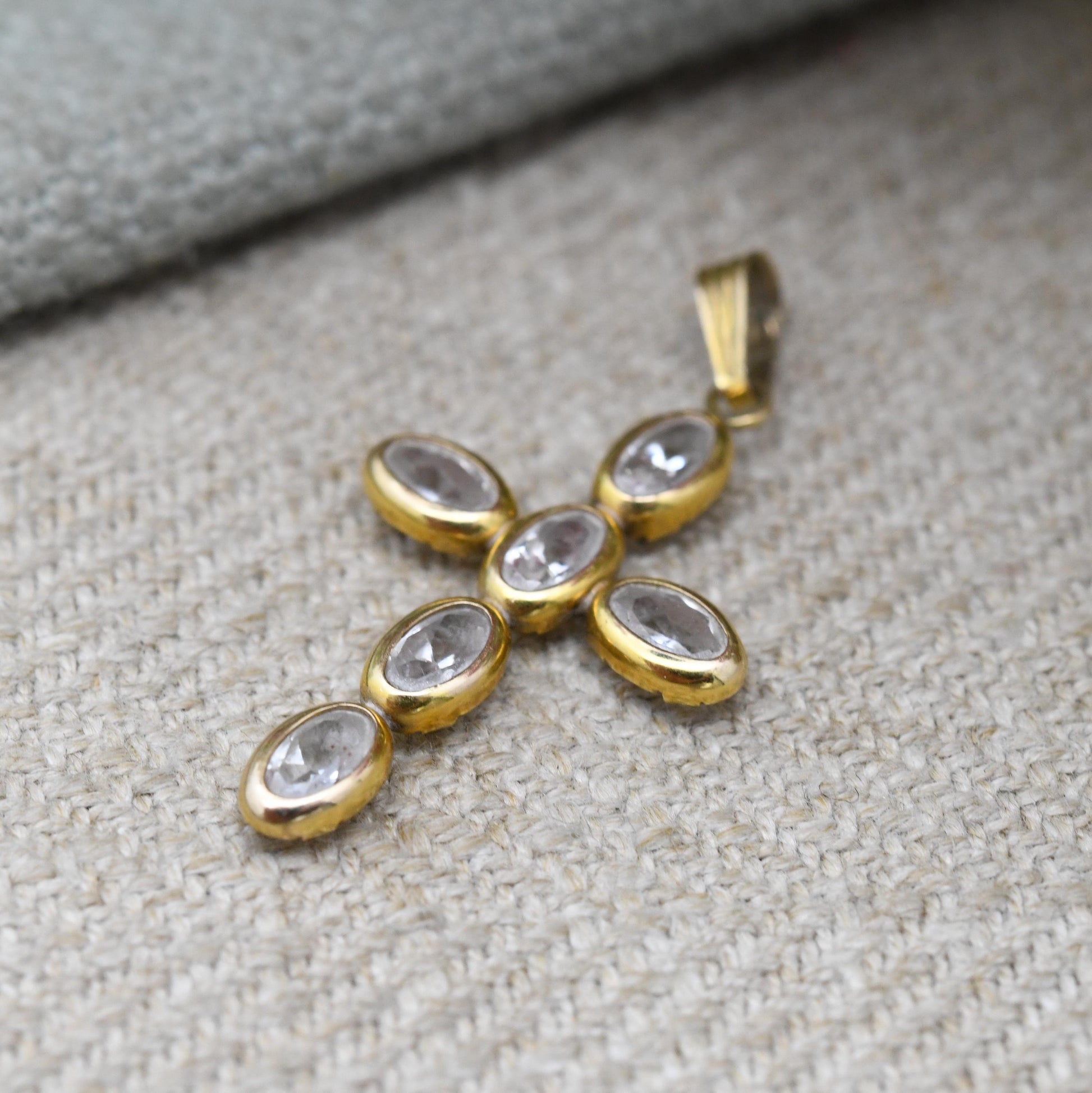 Vintage 9ct Gold and Gemstone Cross Pendant c. 1990s