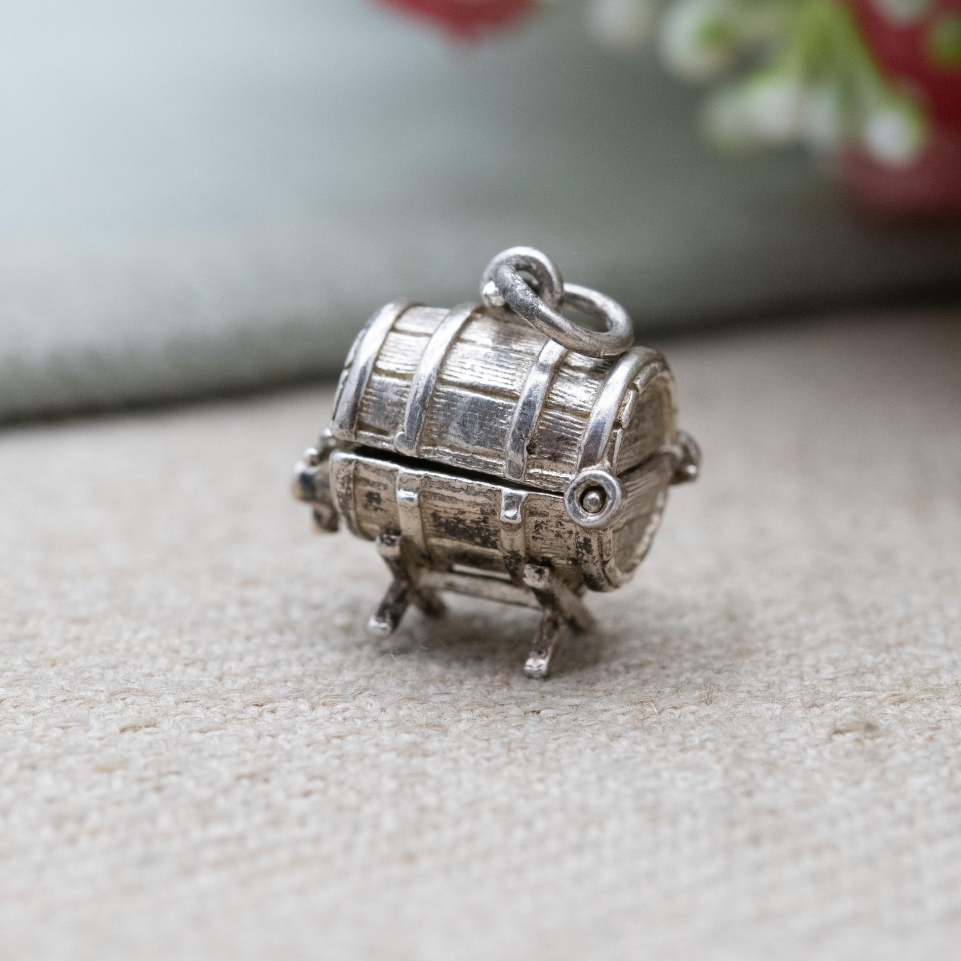 Vintage CHIM Sterling Silver Opening Beer Barrel Charm Pendant - Public House | XXX Beer | Bar | Drinking | Gift for Charm Bracelet